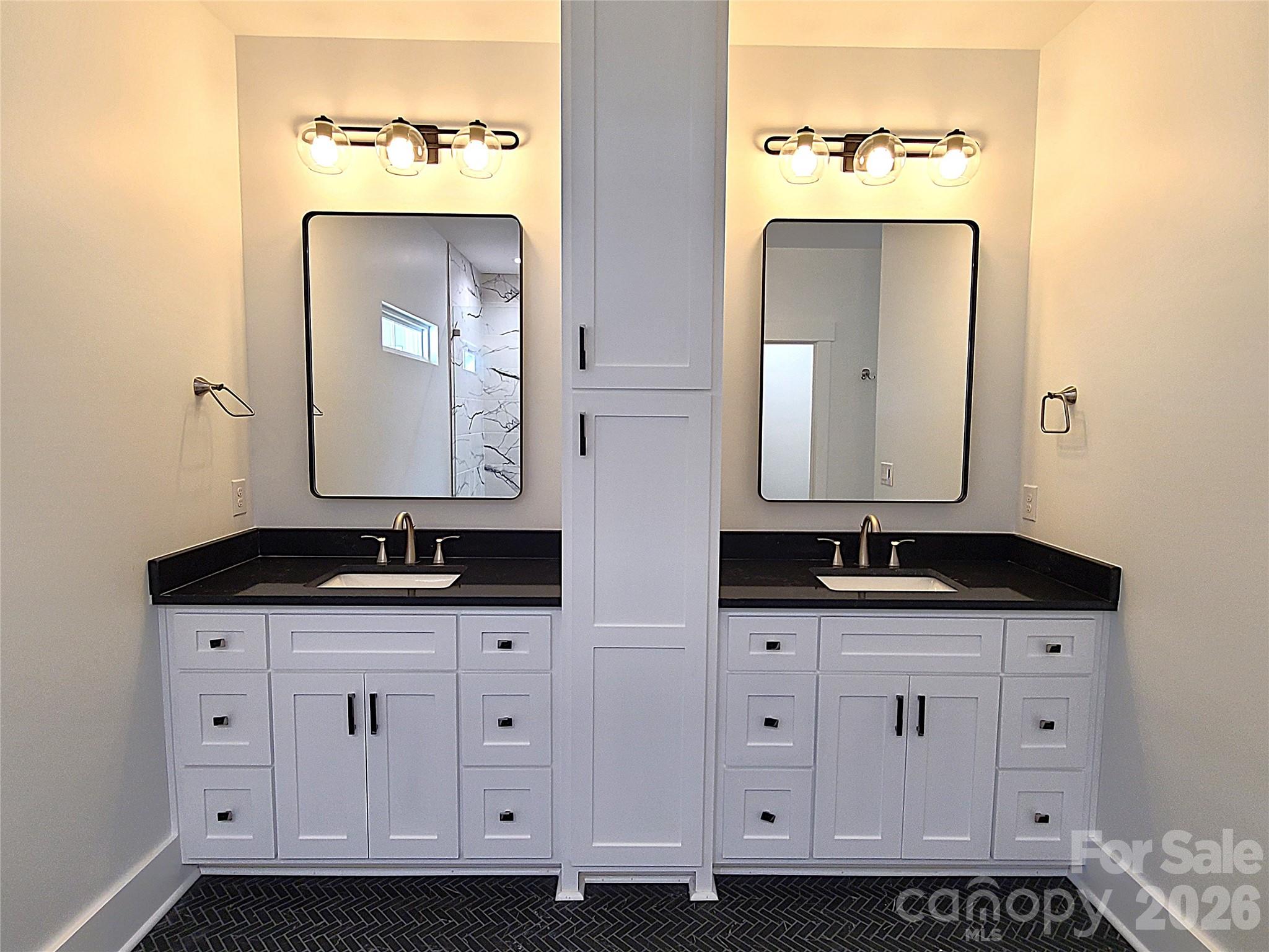 405 19th Avenue Circle Property Photo 23