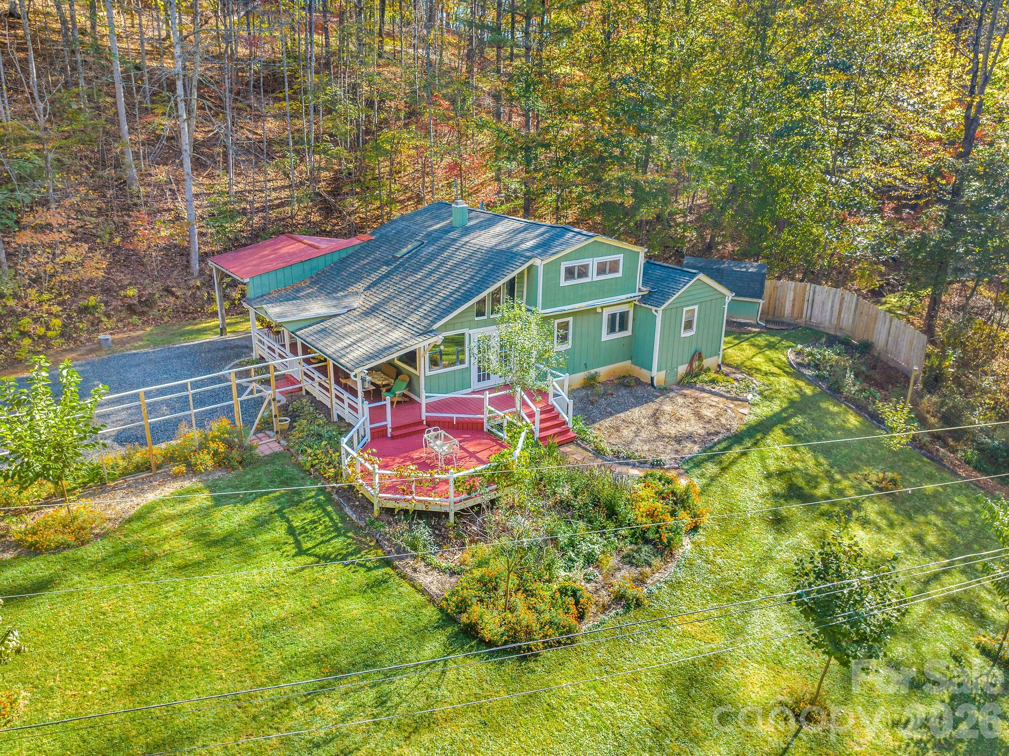 226 Fish Pond Lane Property Photo 1