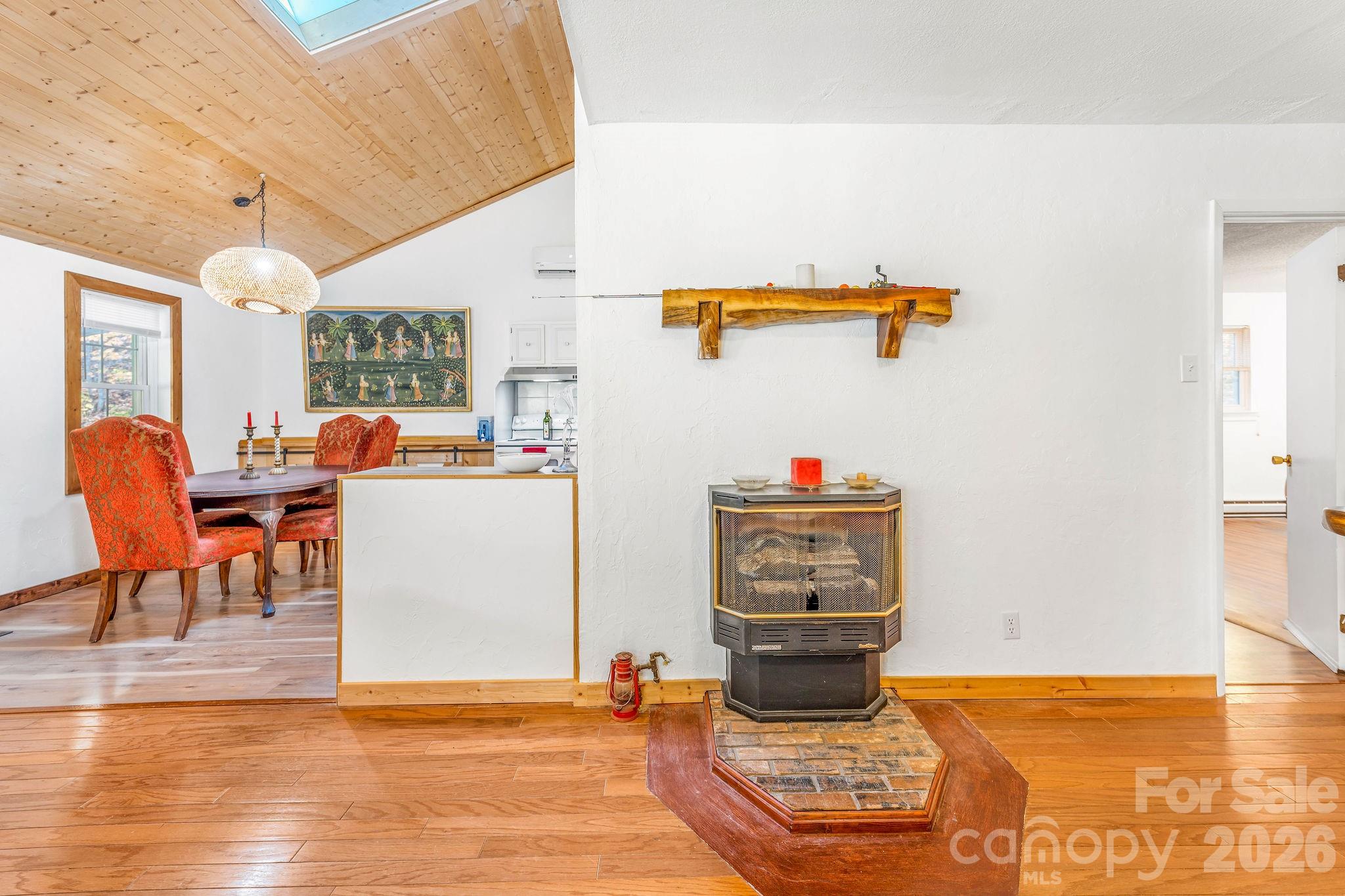 226 Fish Pond Lane Property Photo 14