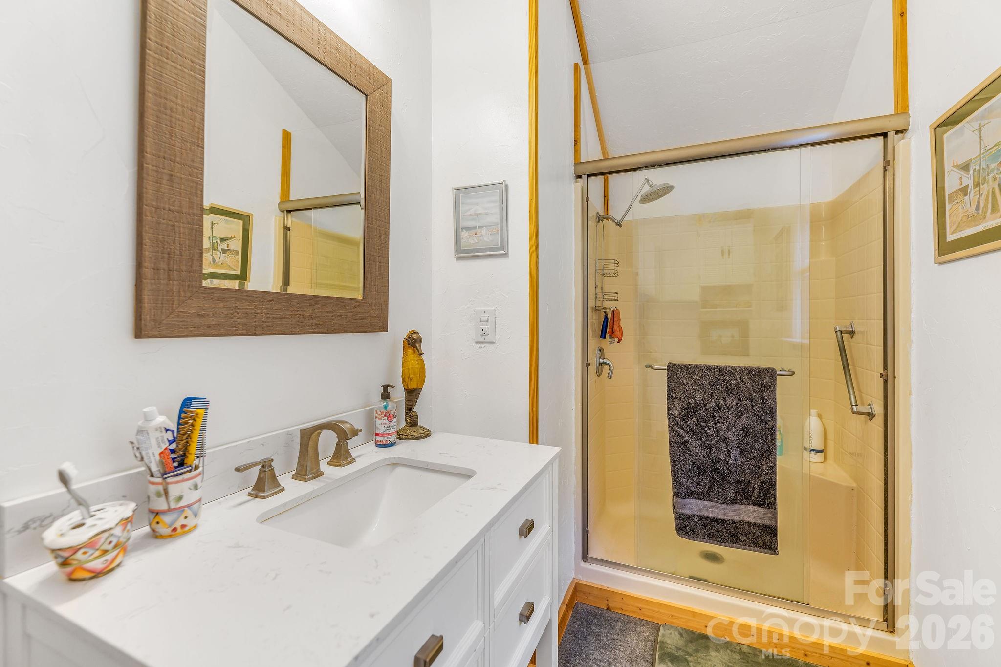 226 Fish Pond Lane Property Photo 21