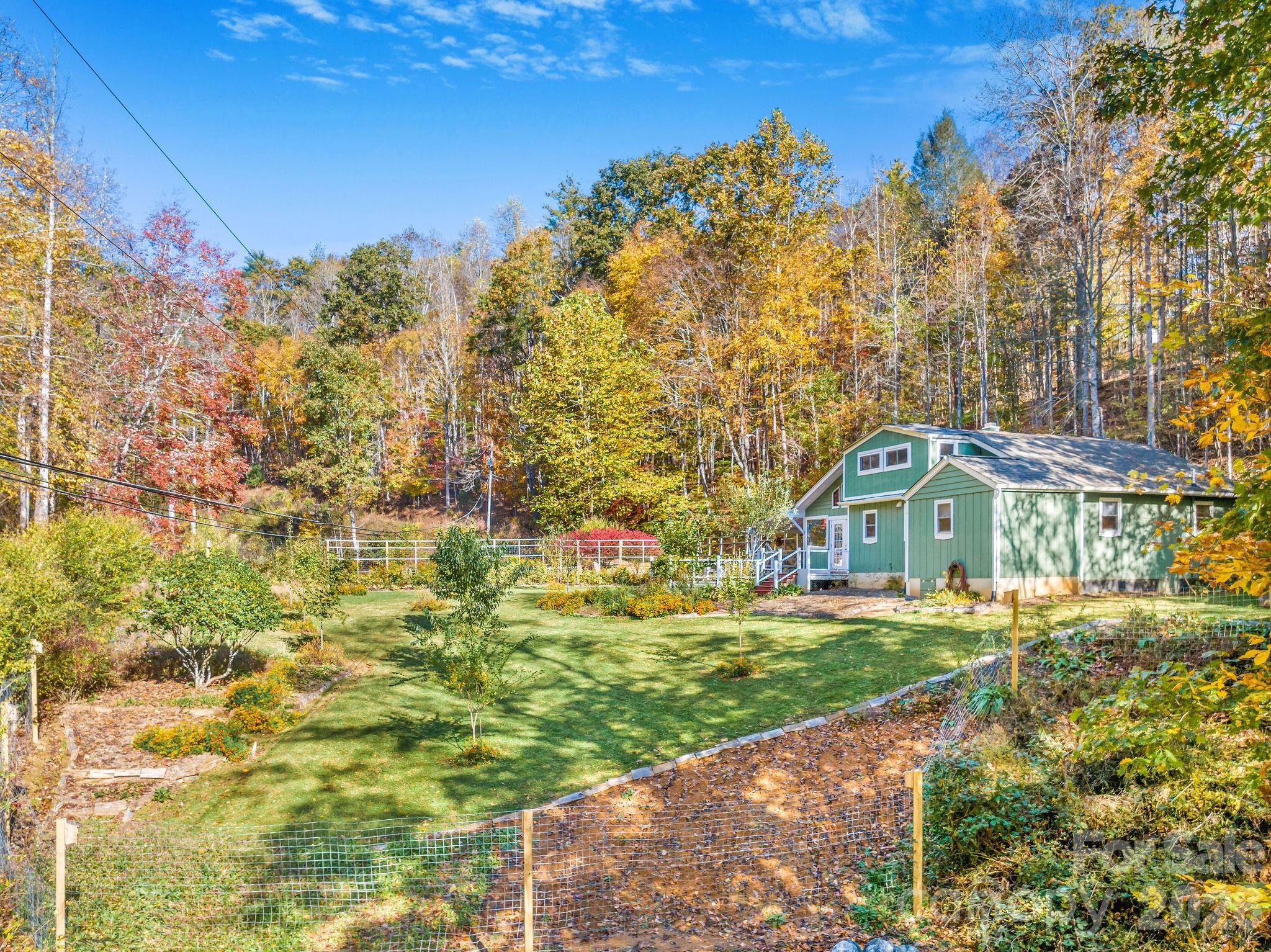 226 Fish Pond Lane Property Photo 40