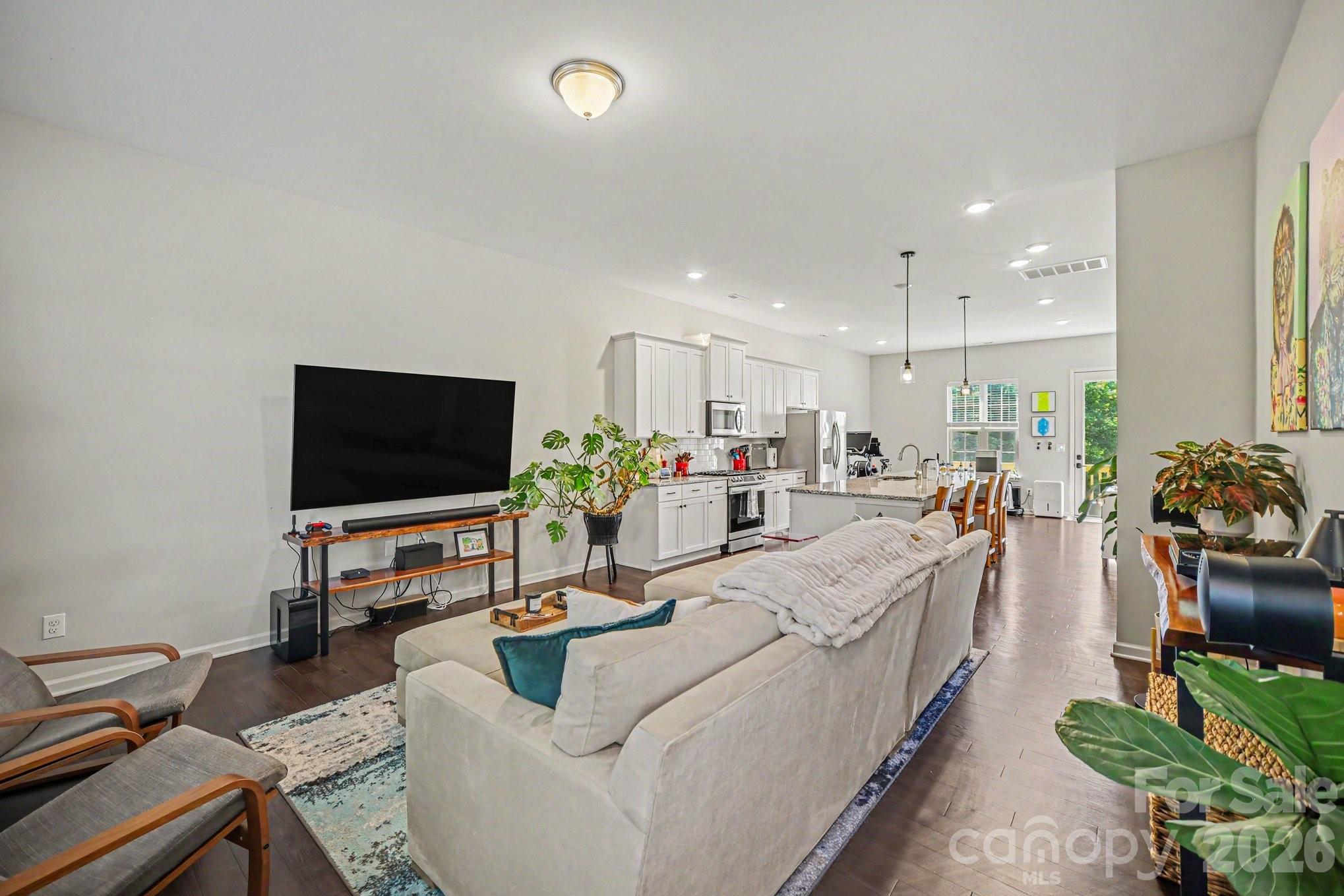 9316 Ainslie Downs Street Property Photo 17