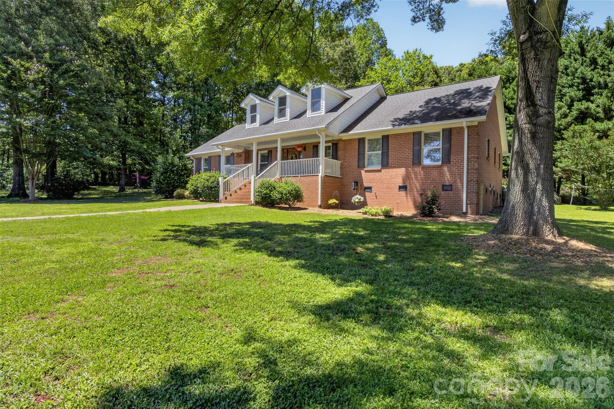 8234 Dennis Road Property Photo 3