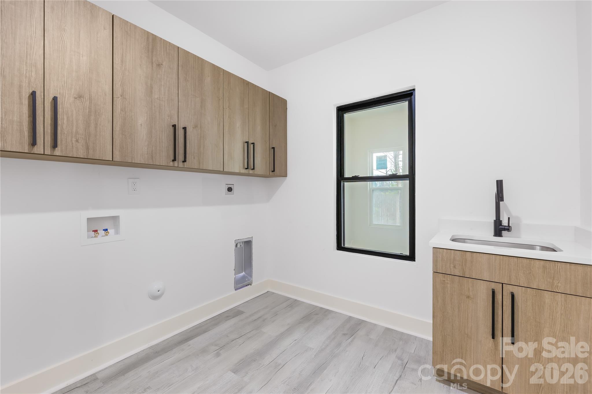 5113 Banfshire Road Property Photo 26