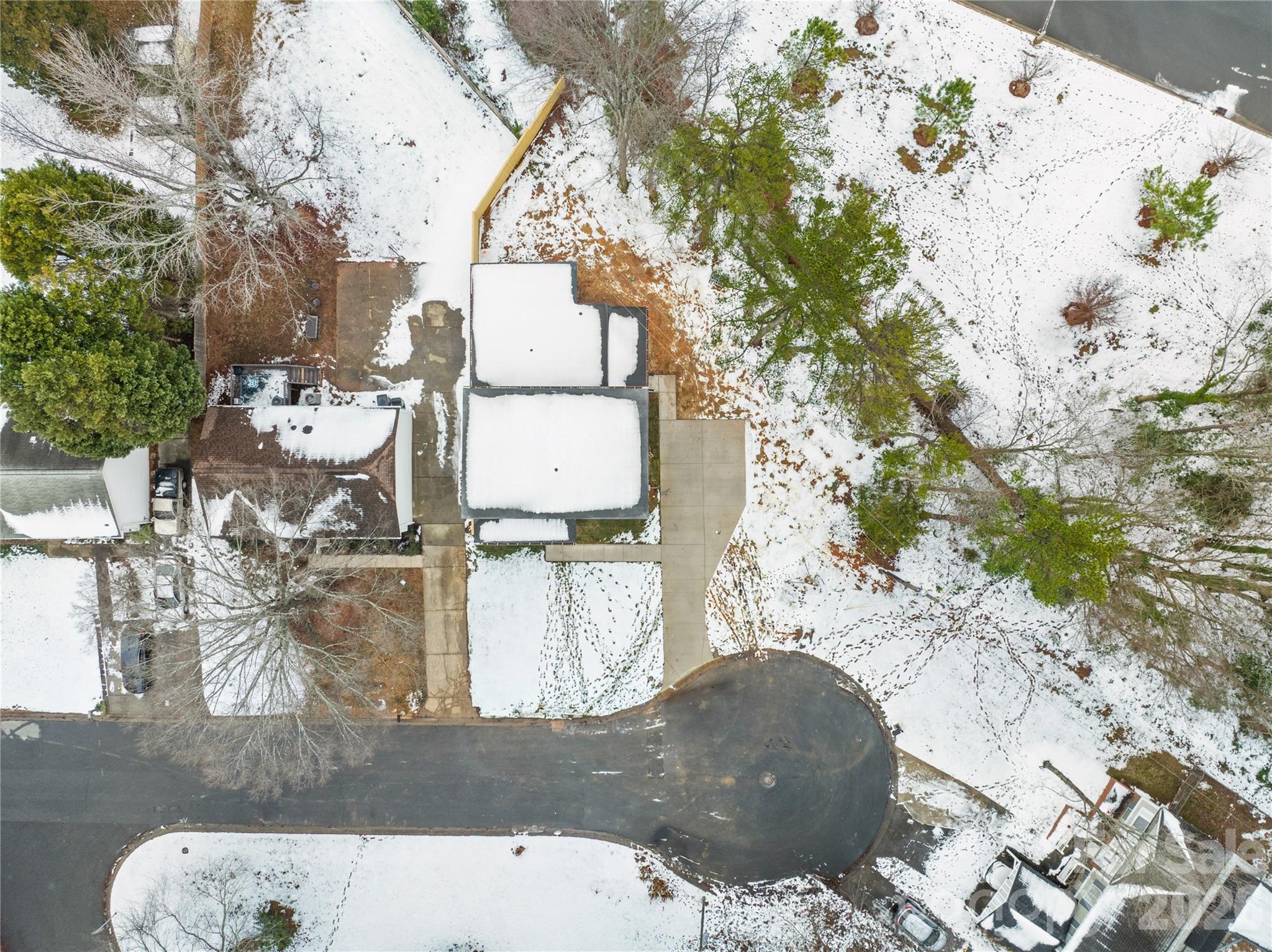 5113 Banfshire Road Property Photo 45