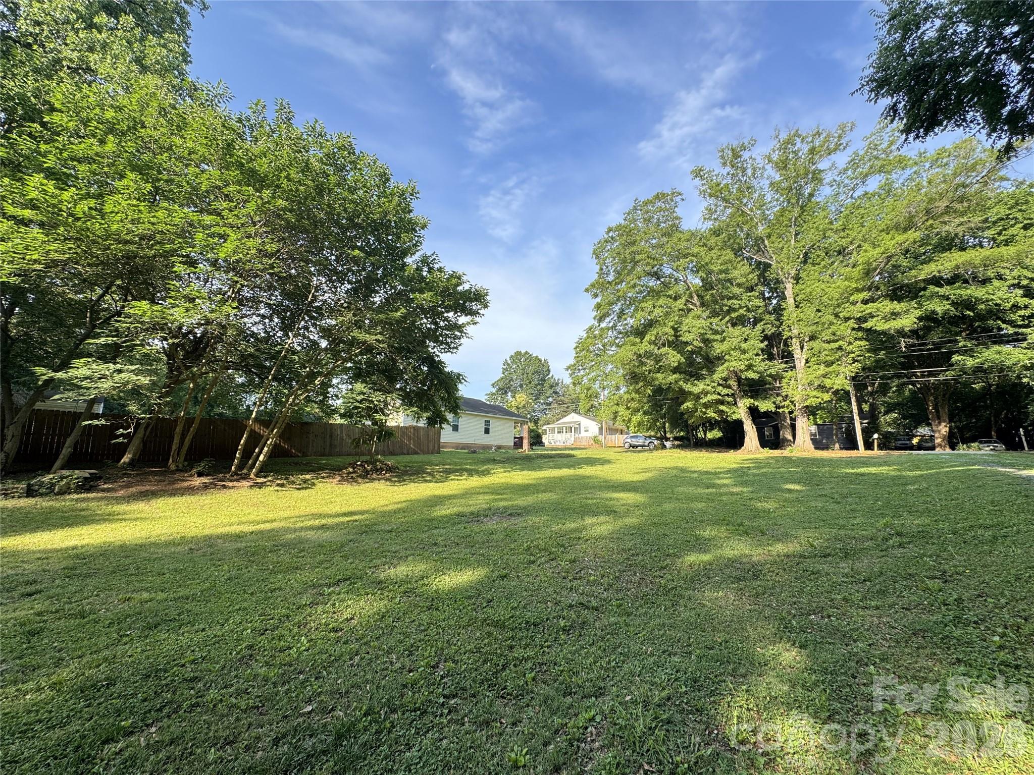 3035 Ross Avenue Property Photo 1