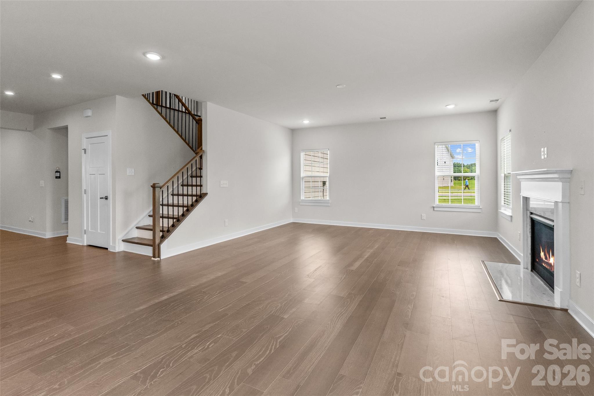 730 Autumn Sage Drive Property Photo 7