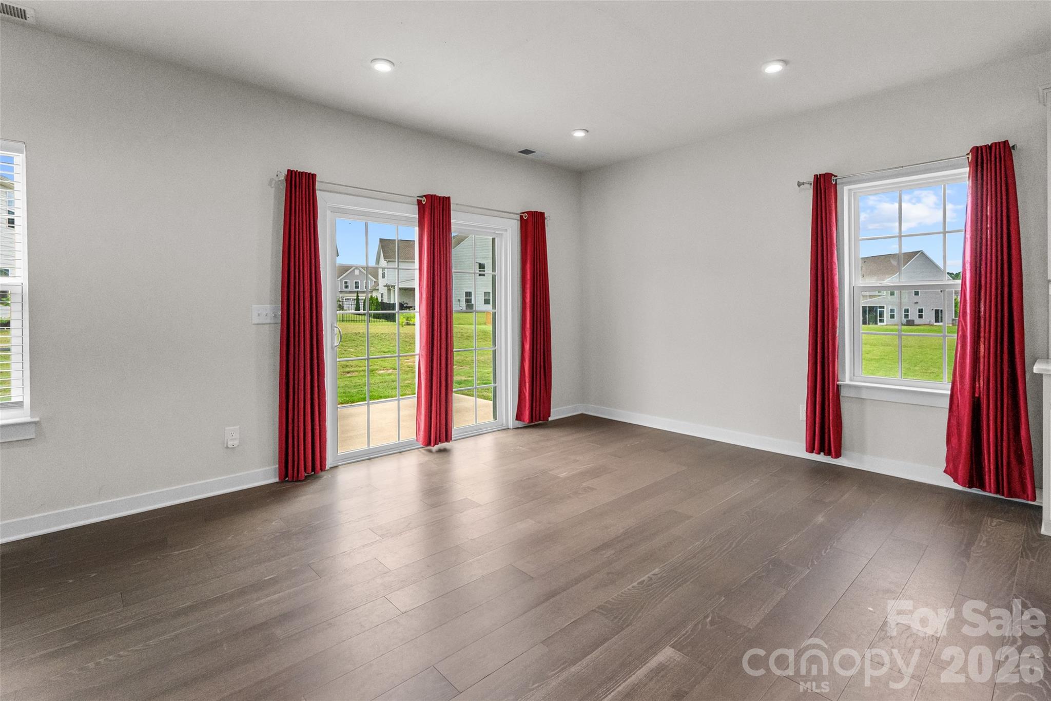 730 Autumn Sage Drive Property Photo 16