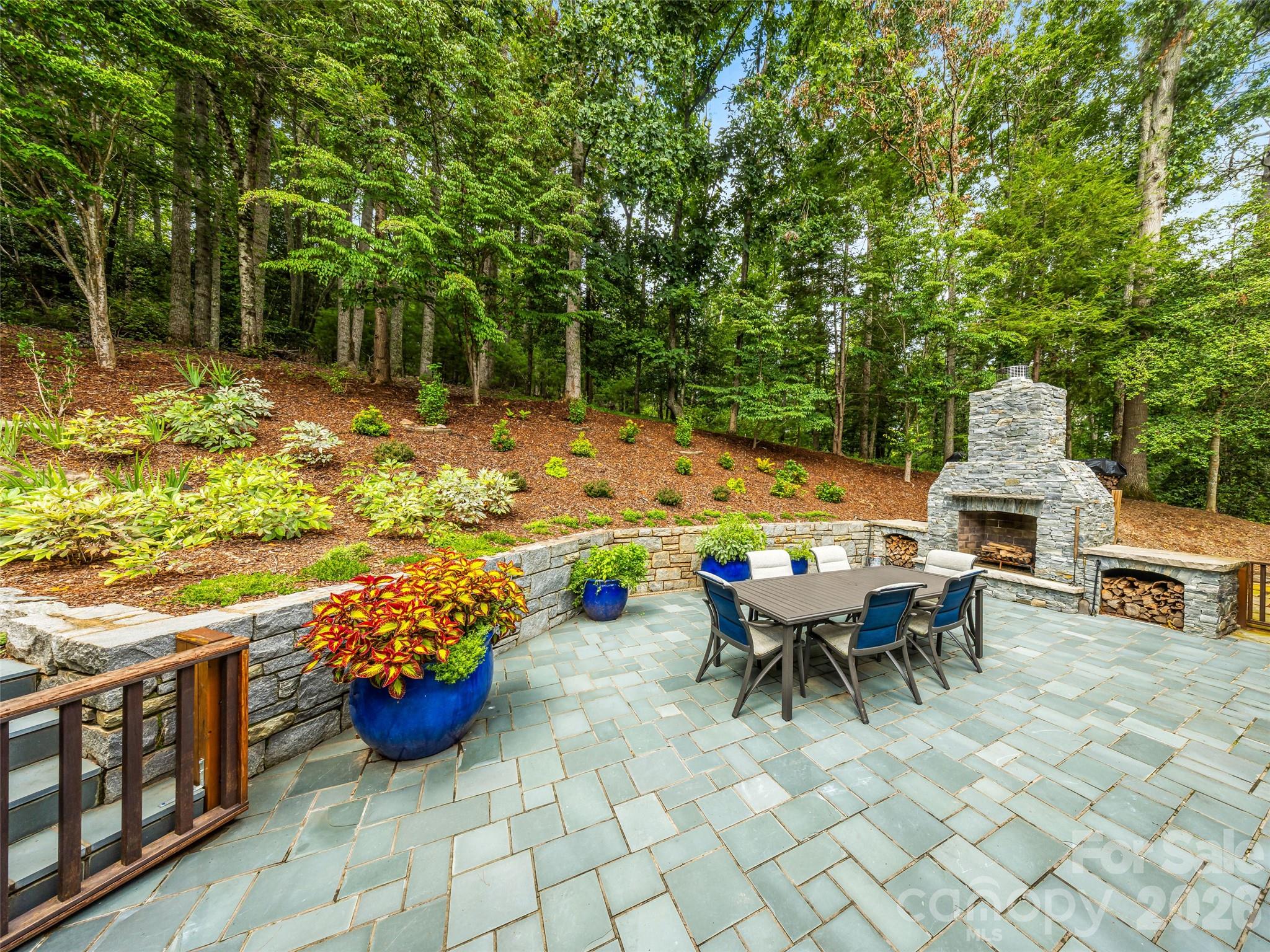 4 Cedar Hill Drive Property Photo 5
