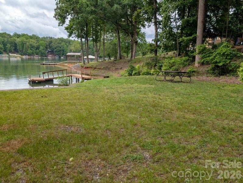 197 Dogwood Drive Property Photo 4