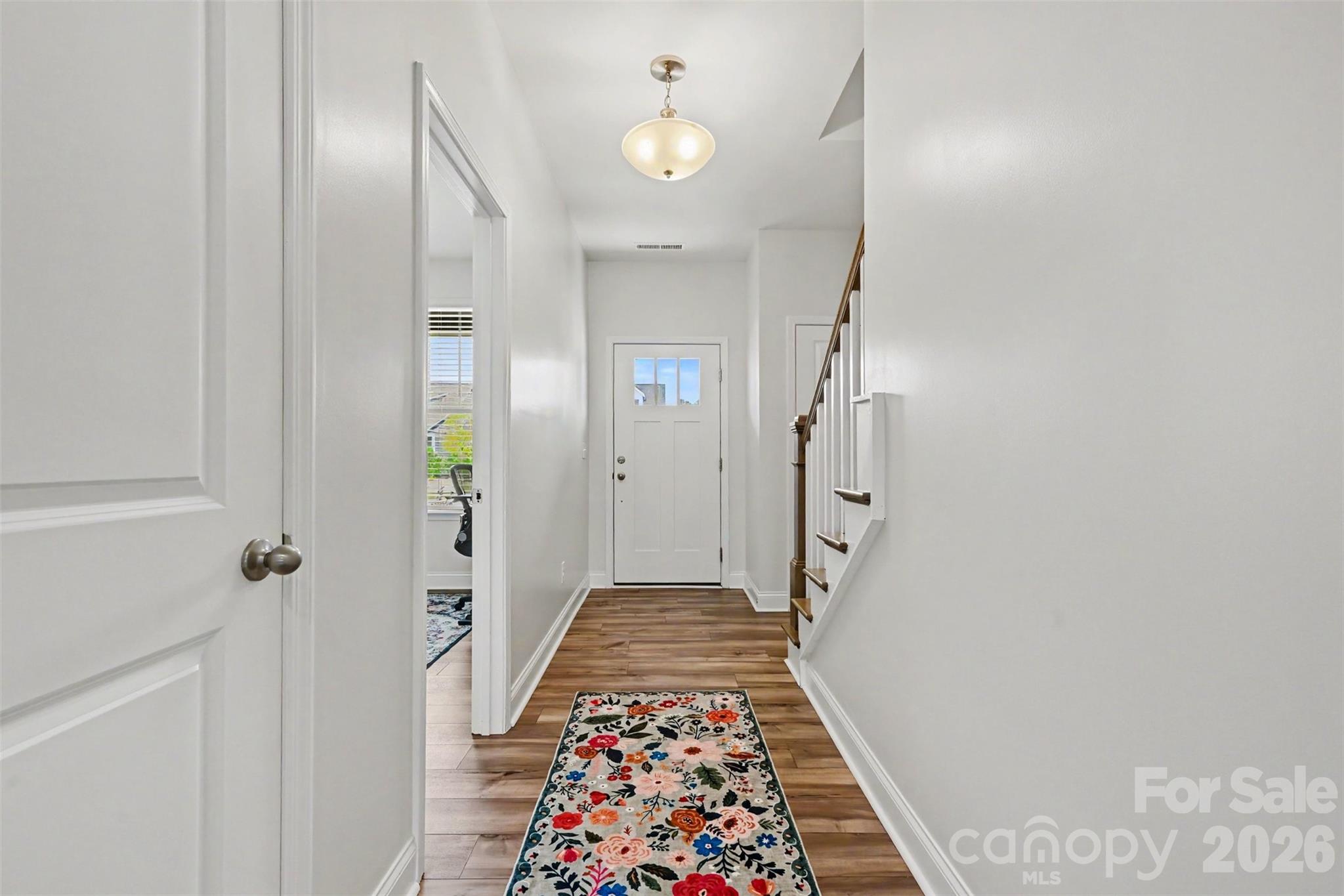 642 Amberjack Place Property Photo 4