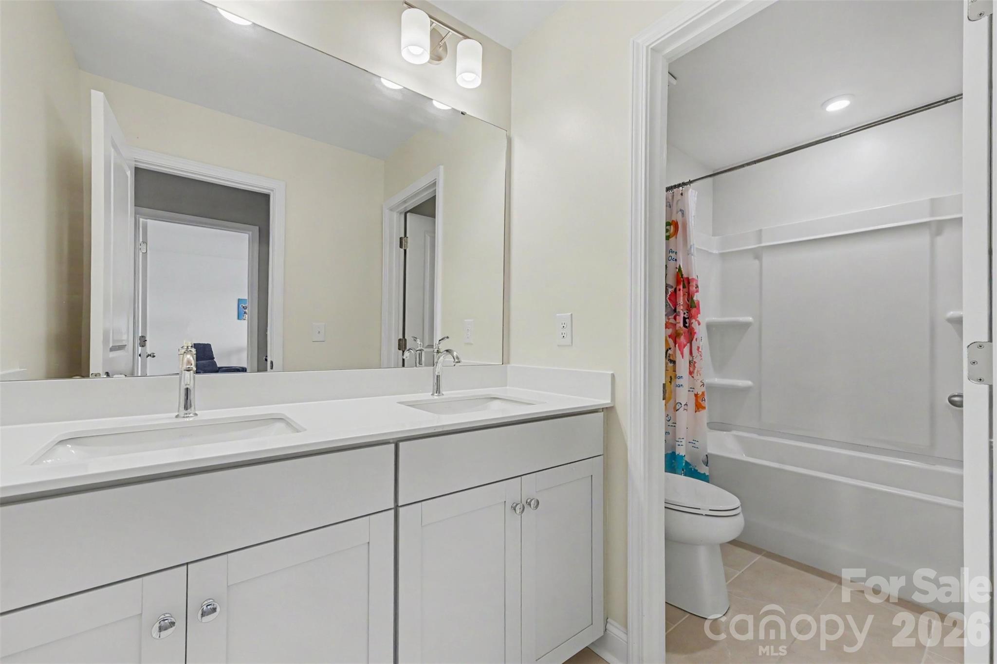 642 Amberjack Place Property Photo 22
