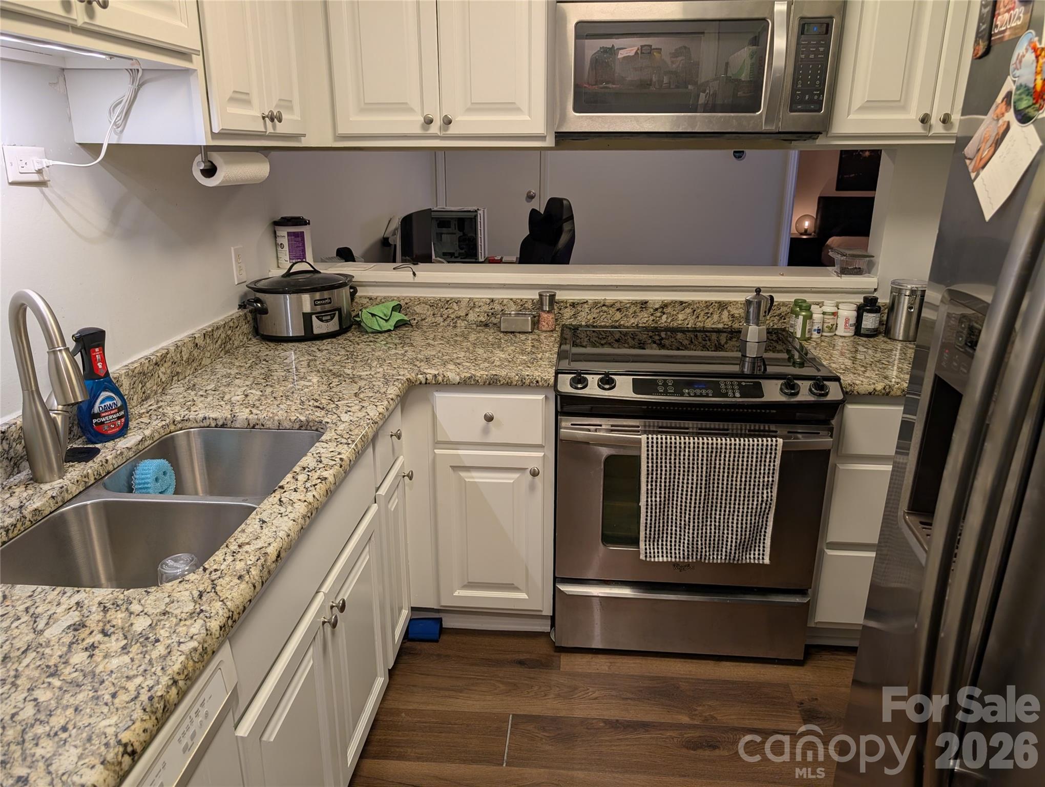 1600 Sharon Road Property Photo 6