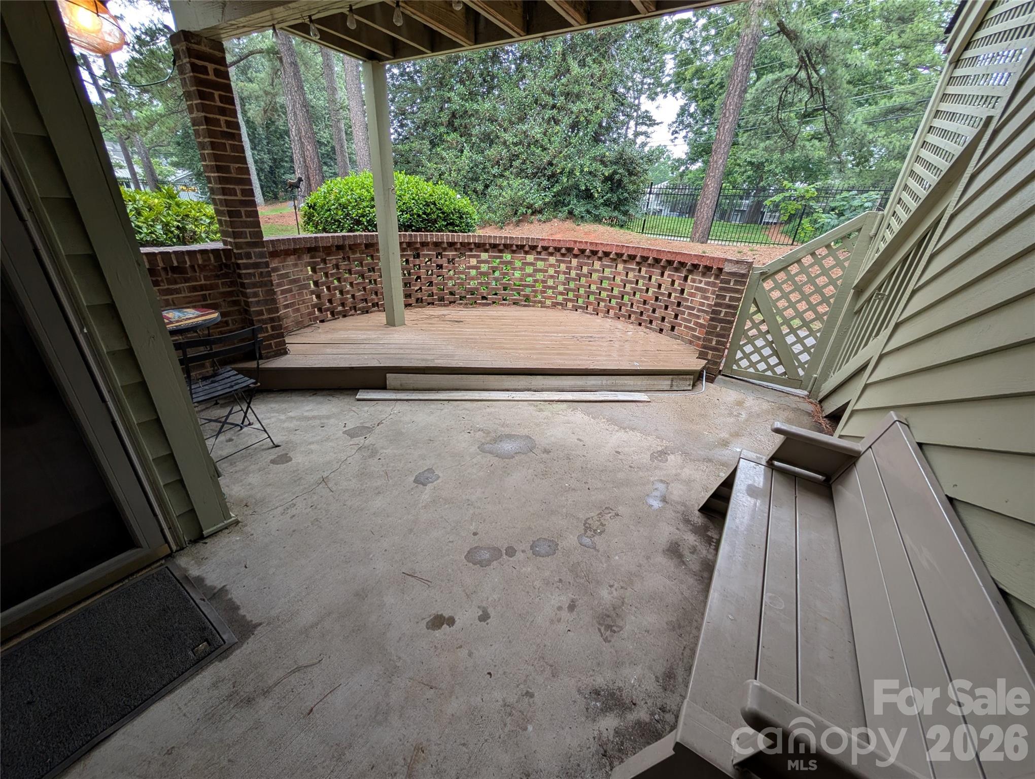 1600 Sharon Road Property Photo 13
