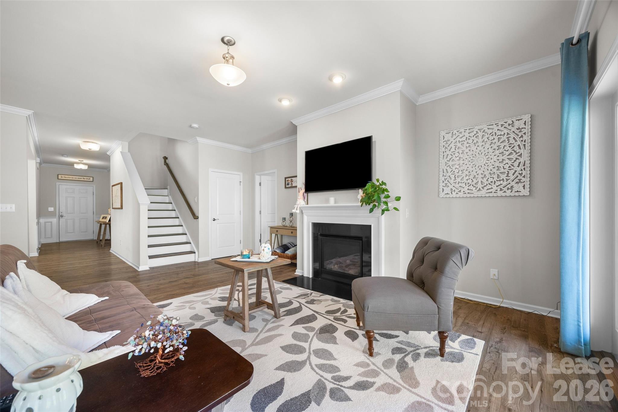 2316 Celandine Way Property Photo 6
