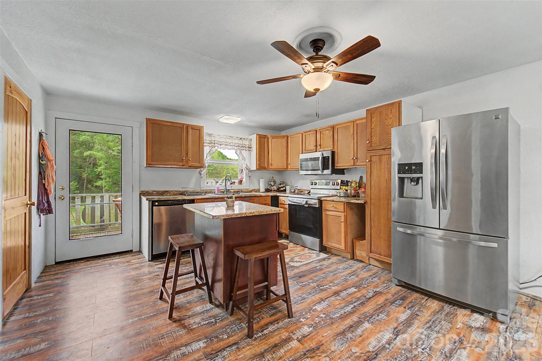3325 Pack Mountain Road Property Photo 18