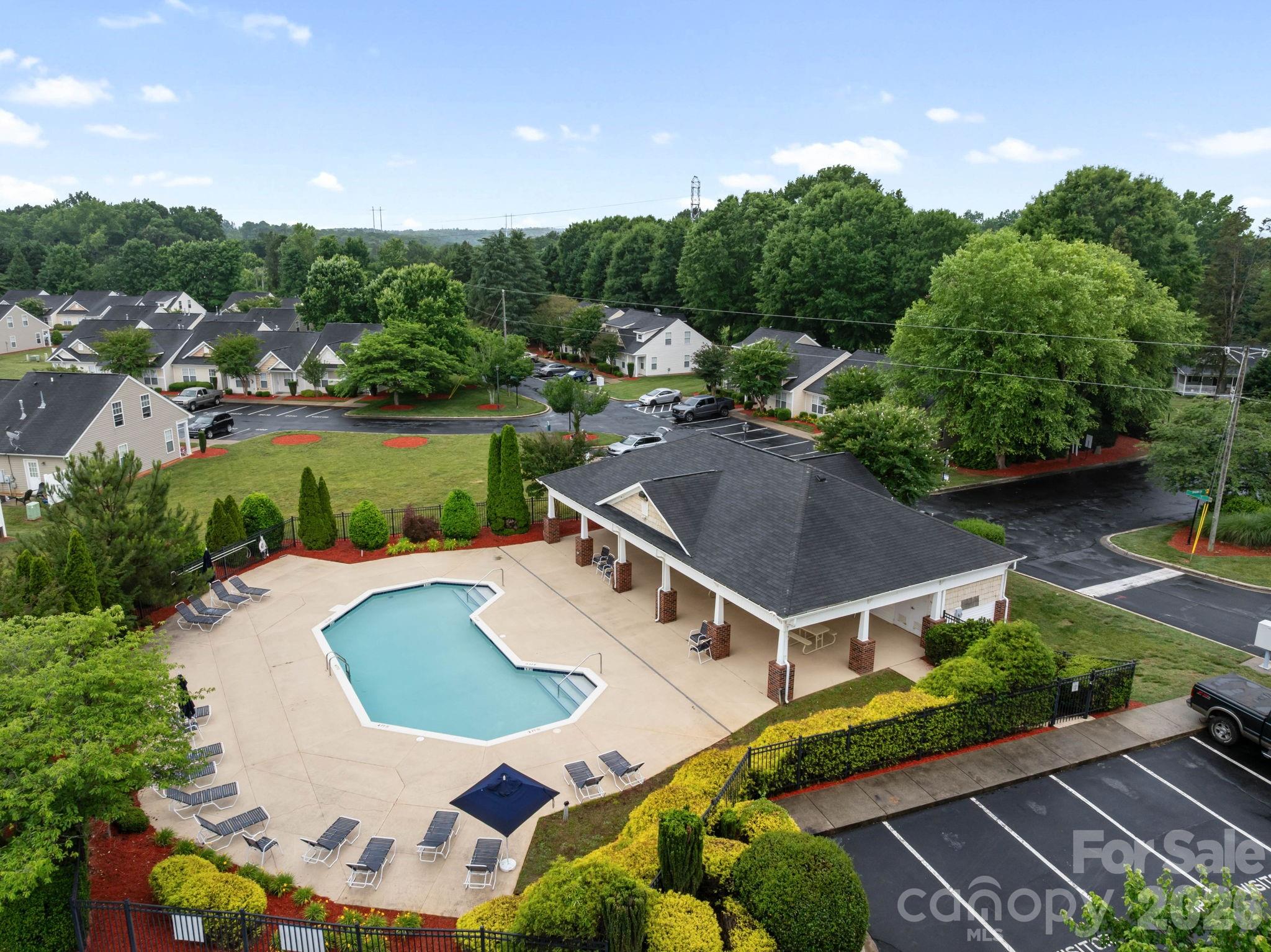 2050 Shady Pond Drive Property Photo 29
