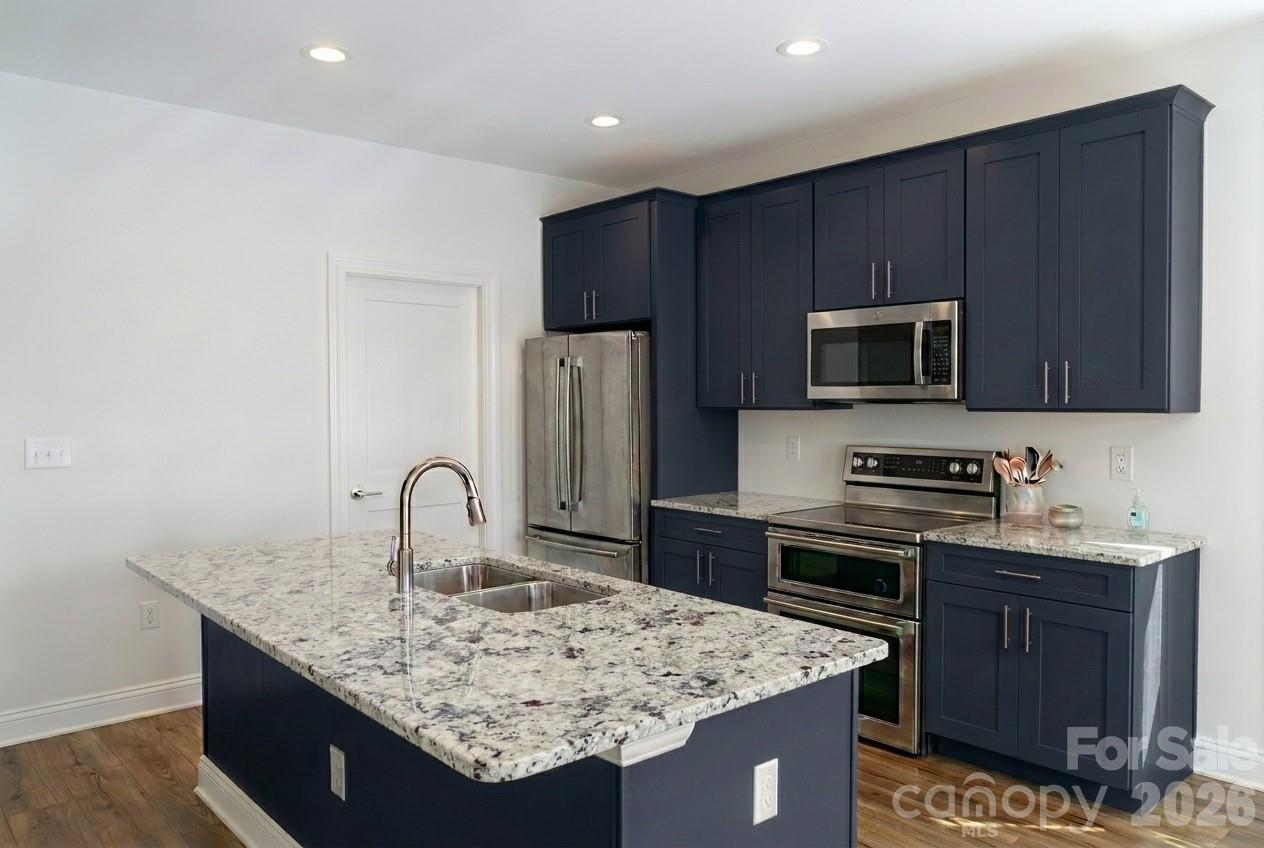 323 Mingus Street Property Photo 2