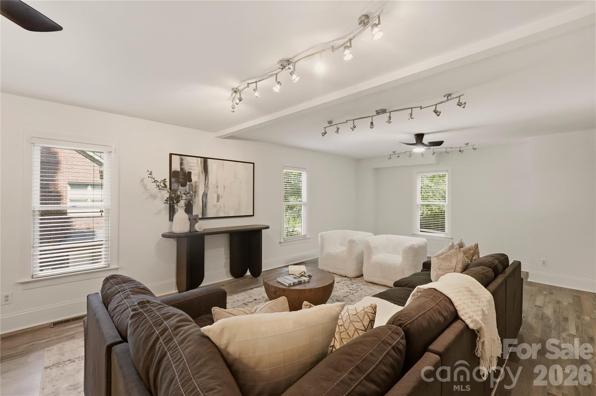 7205 Watersreach Lane Property Photo 27