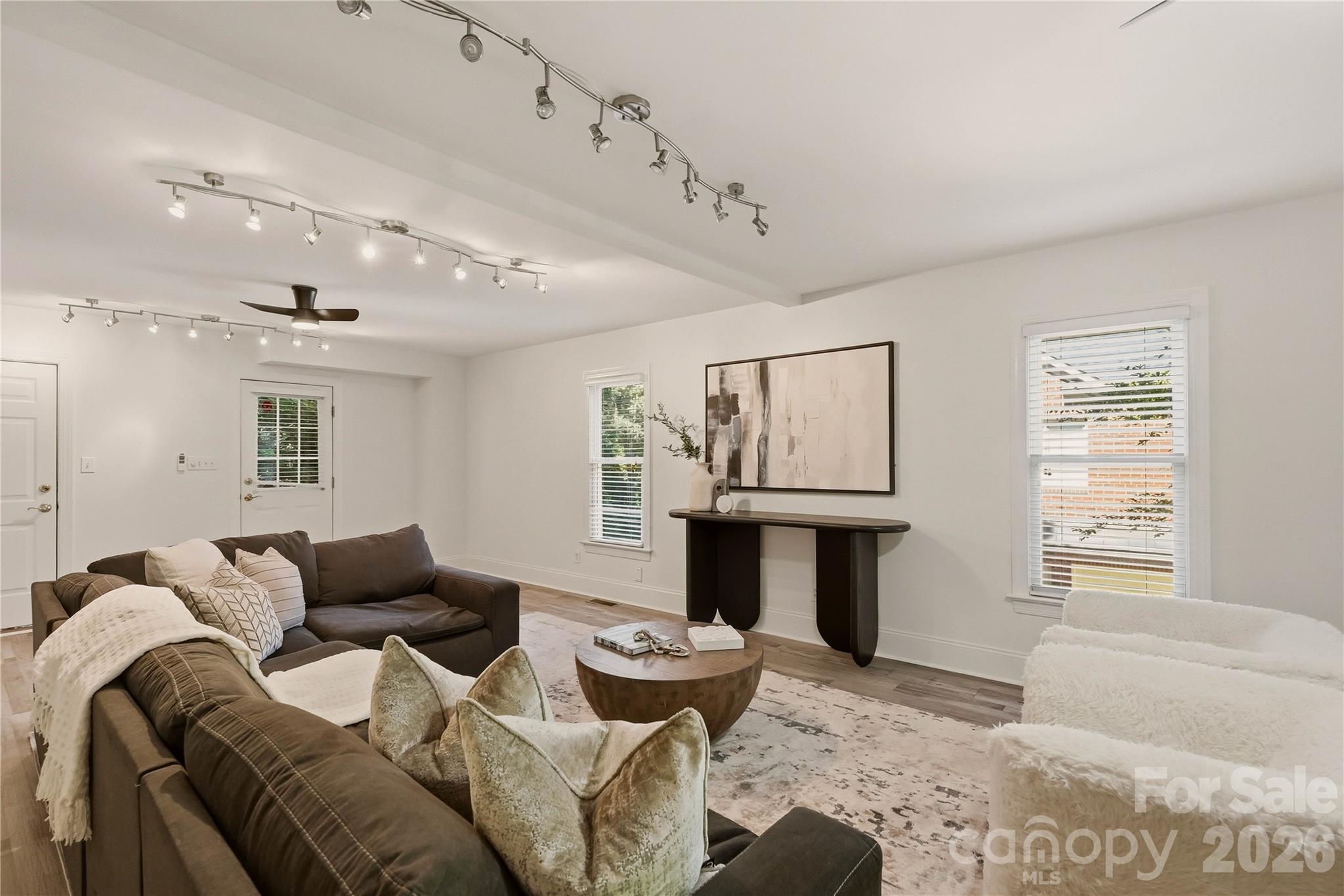 7205 Watersreach Lane Property Photo 28