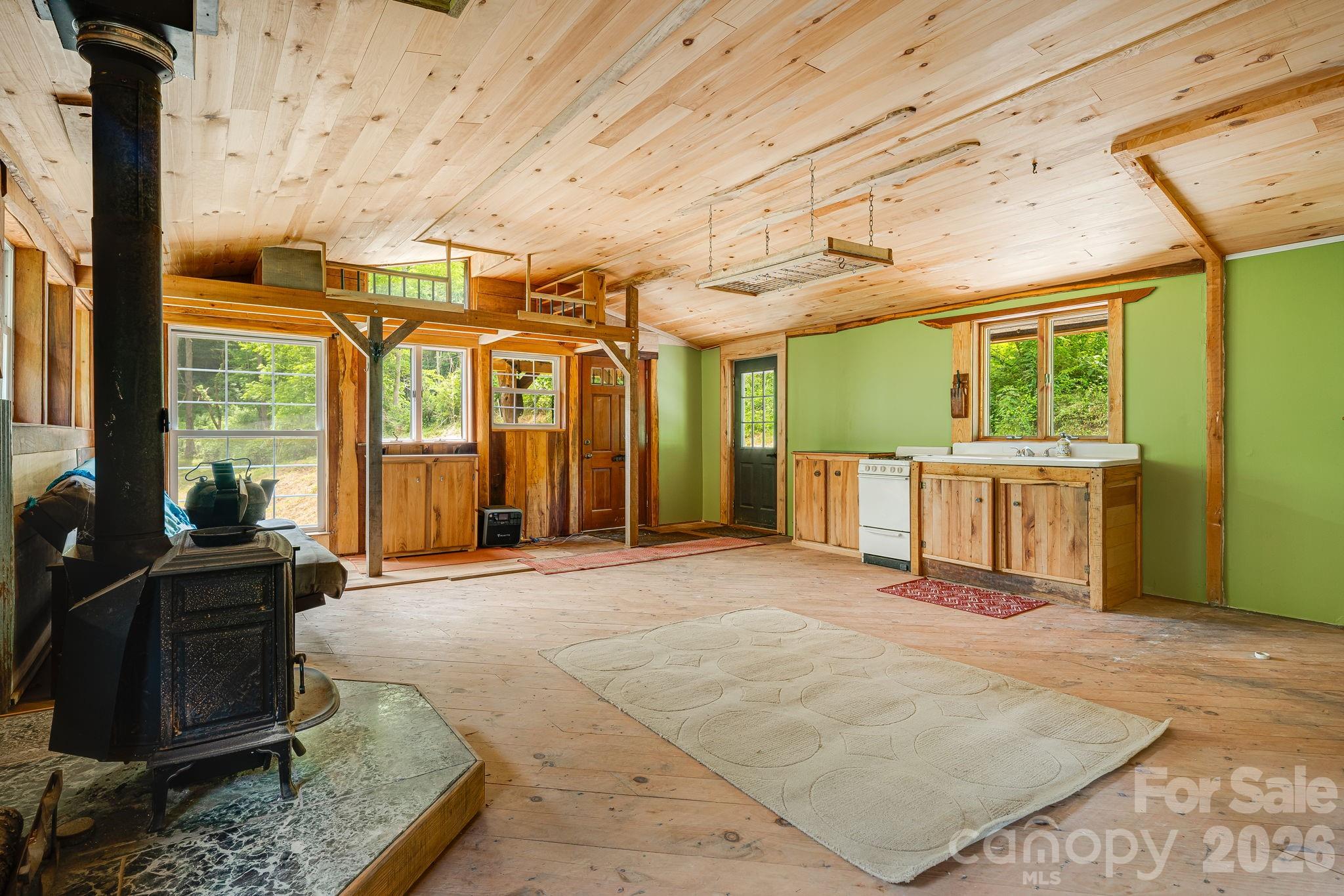 224 Allen Drive Property Photo 2