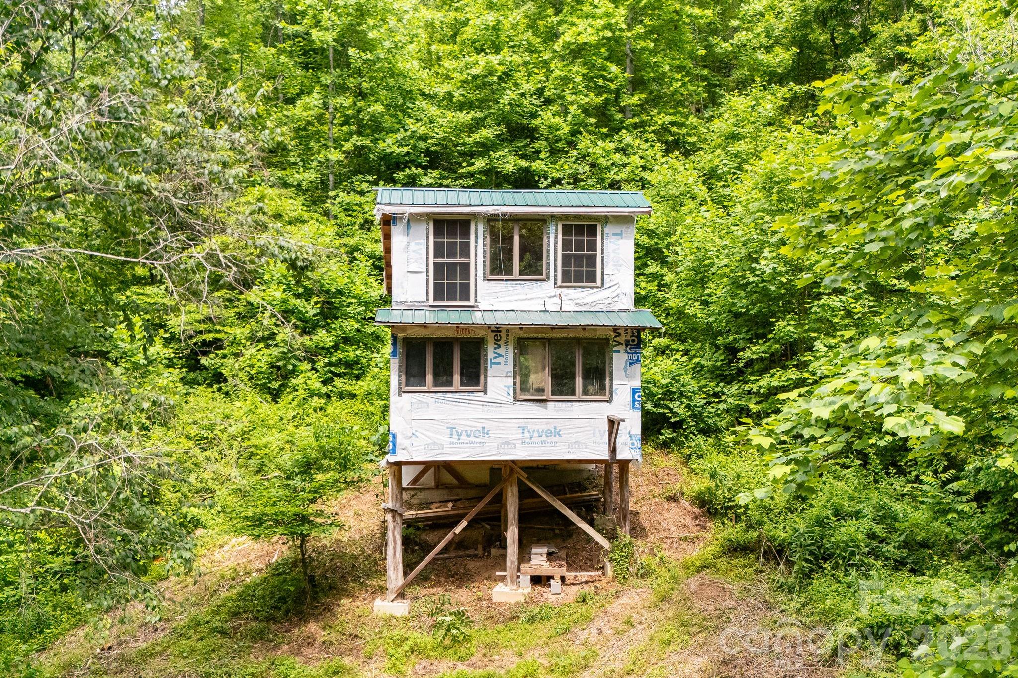 224 Allen Drive Property Photo 4