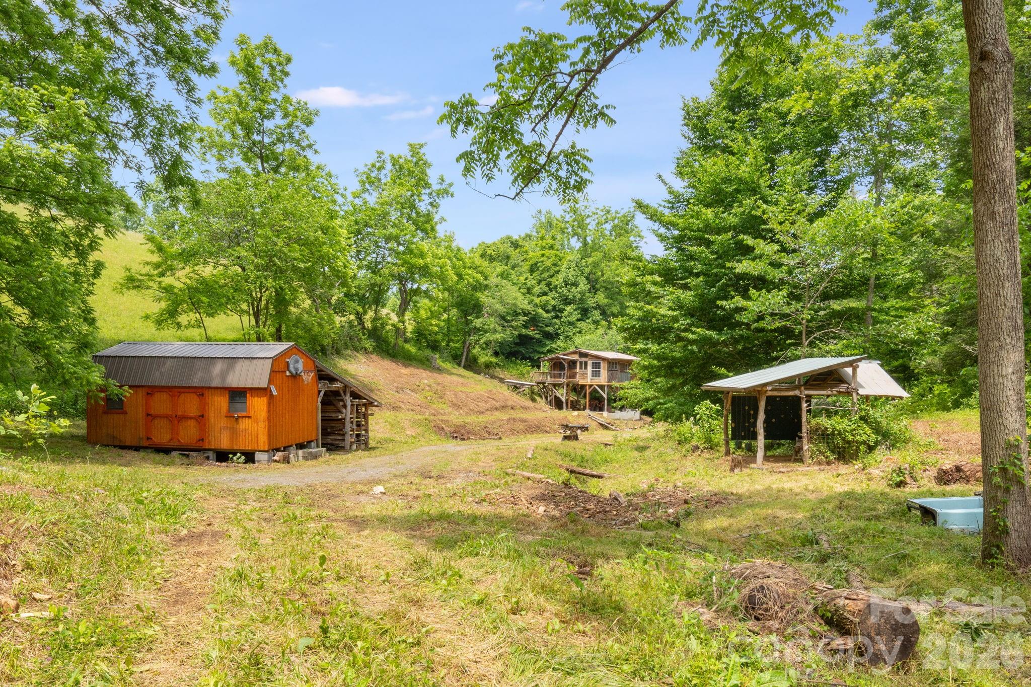 224 Allen Drive Property Photo 8