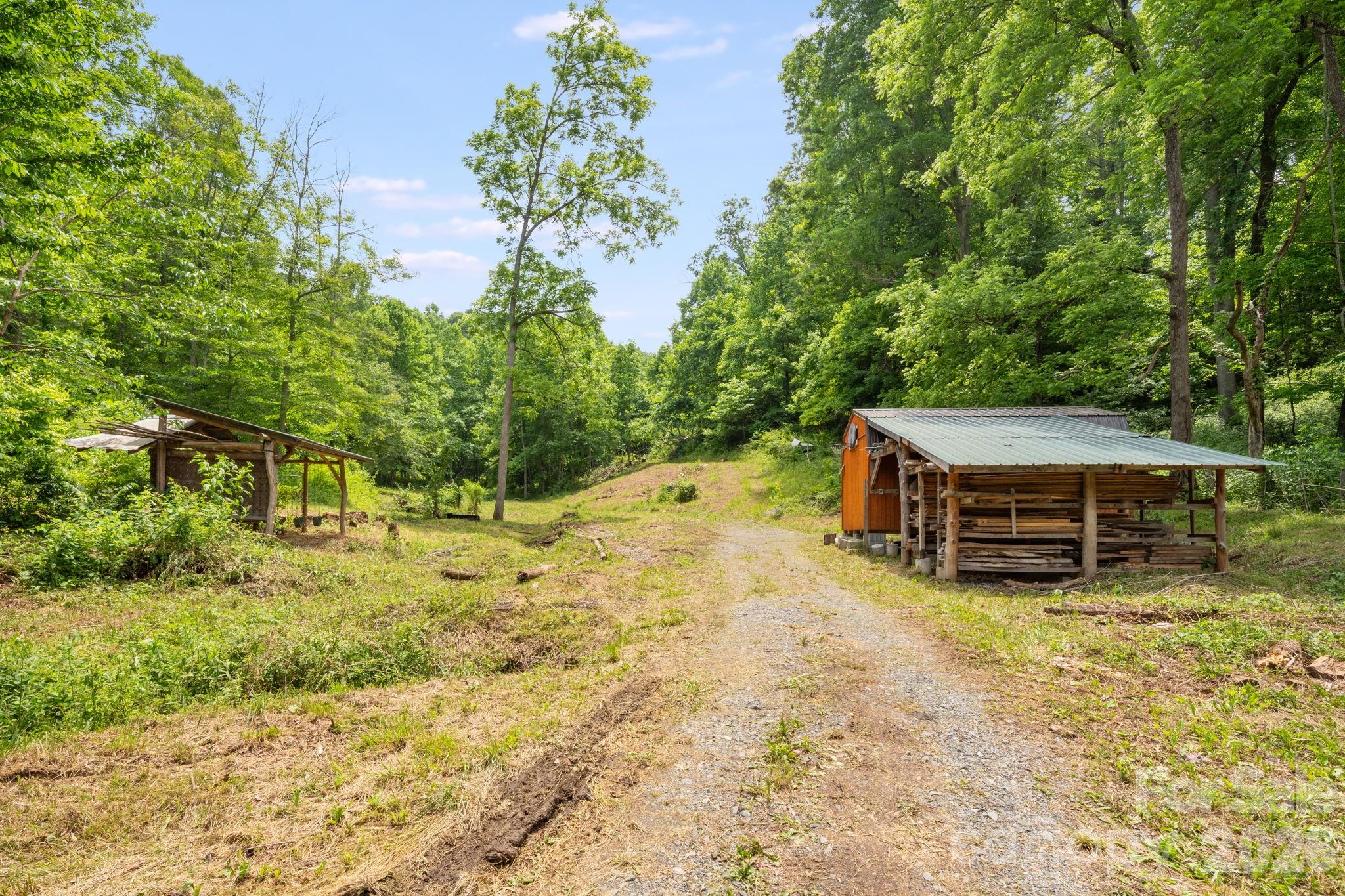 224 Allen Drive Property Photo 13