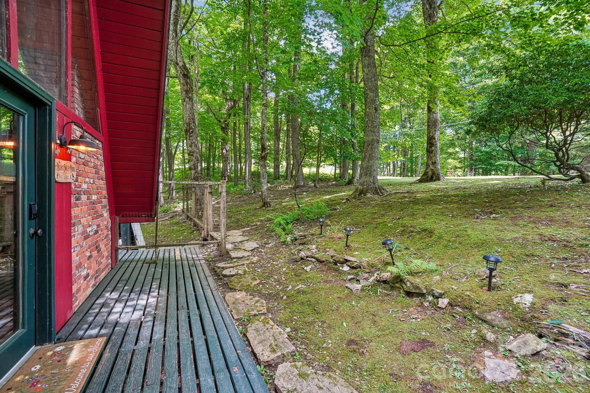 201 Hampton Gap Drive Property Photo 5