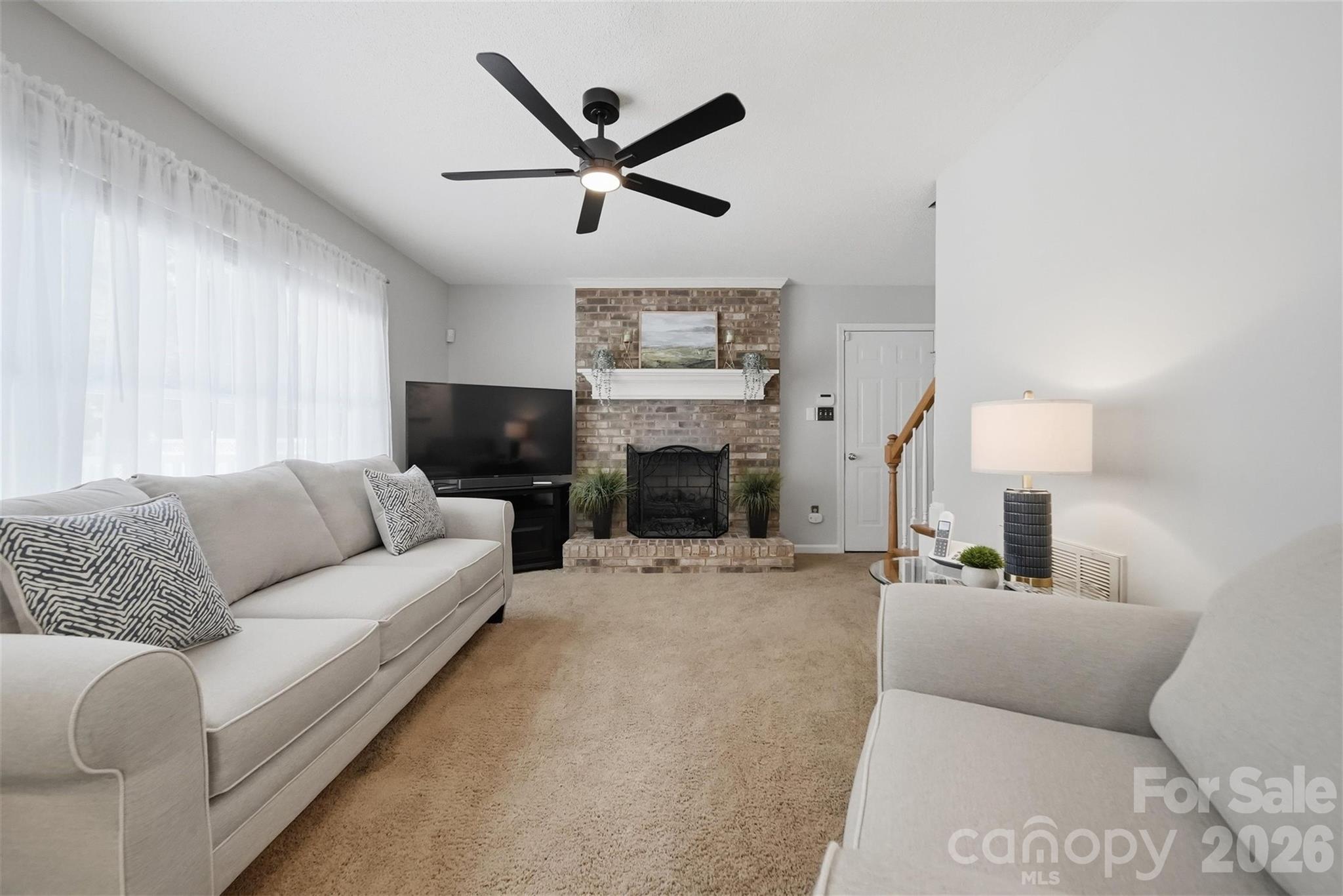 1948 Twin Ponds Drive Property Photo 6