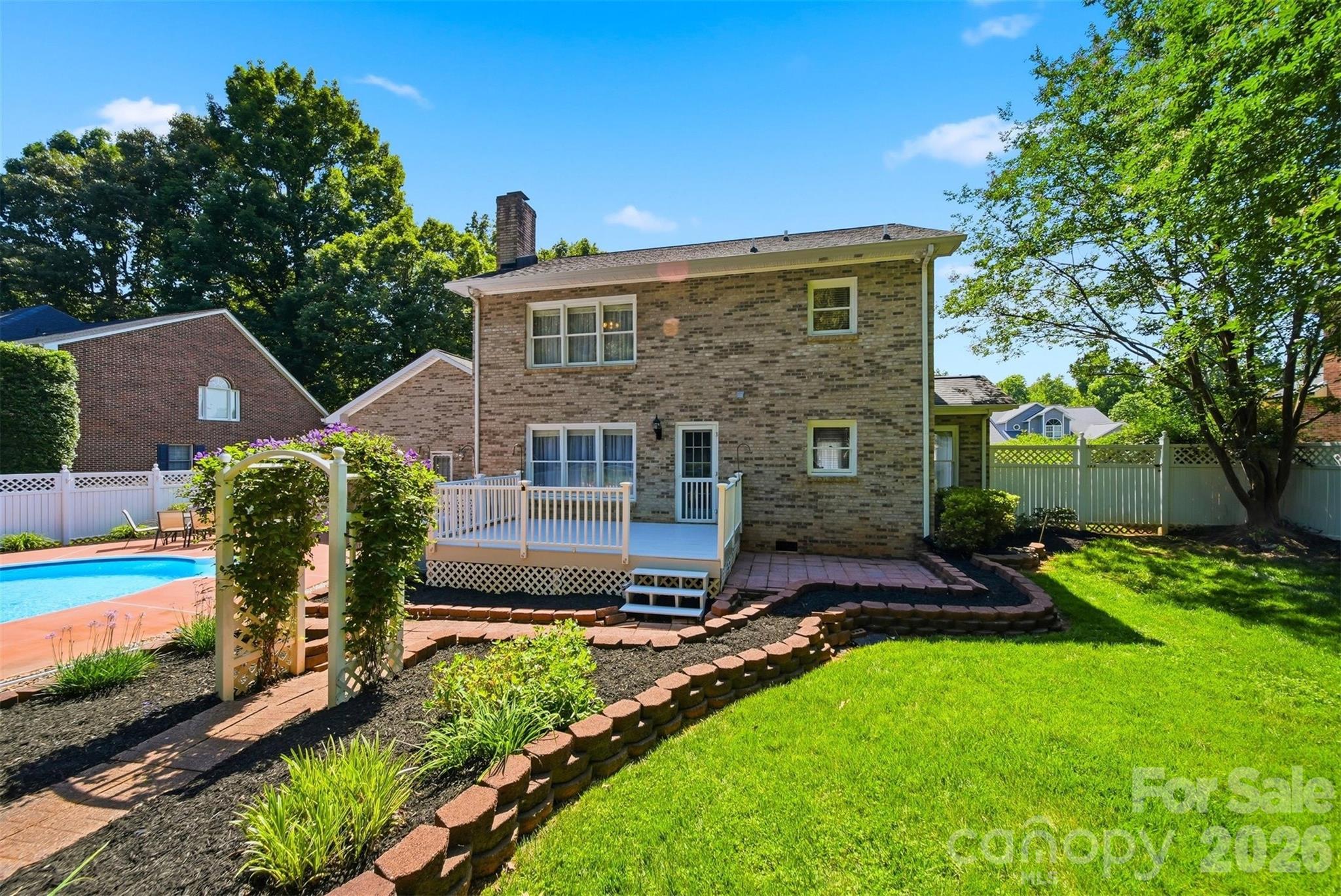 1948 Twin Ponds Drive Property Photo 36