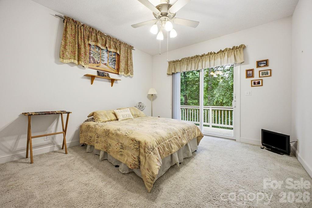 3121 Cove Loop Road Property Photo 17