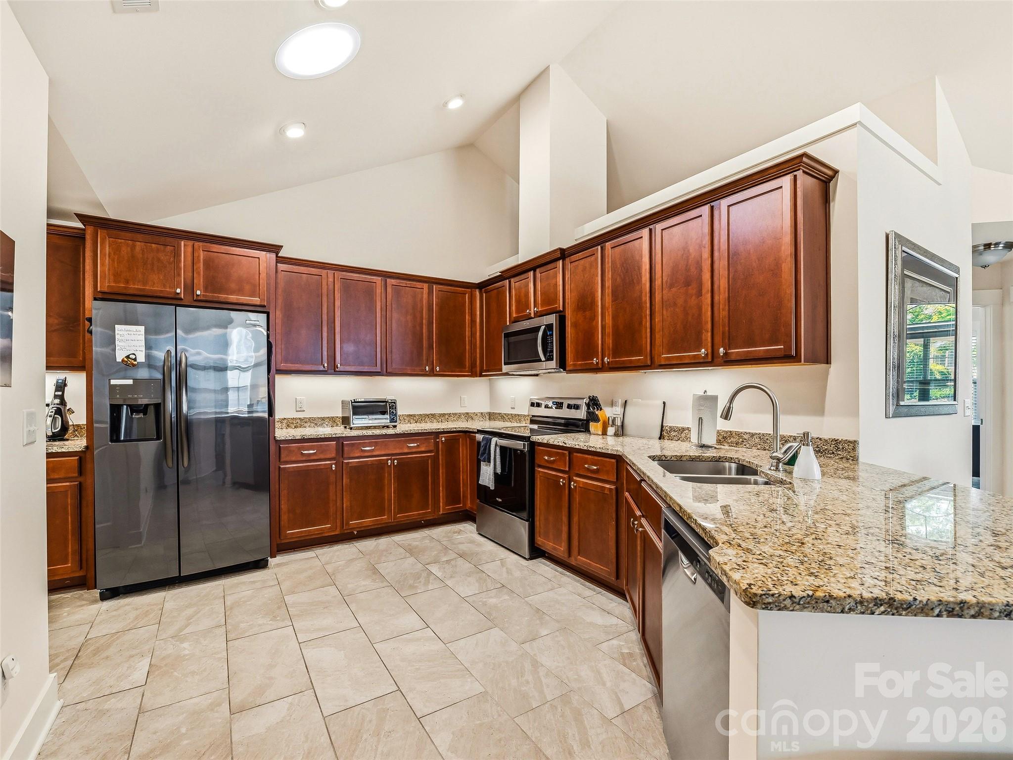 39 Braeburn Way Property Photo 6