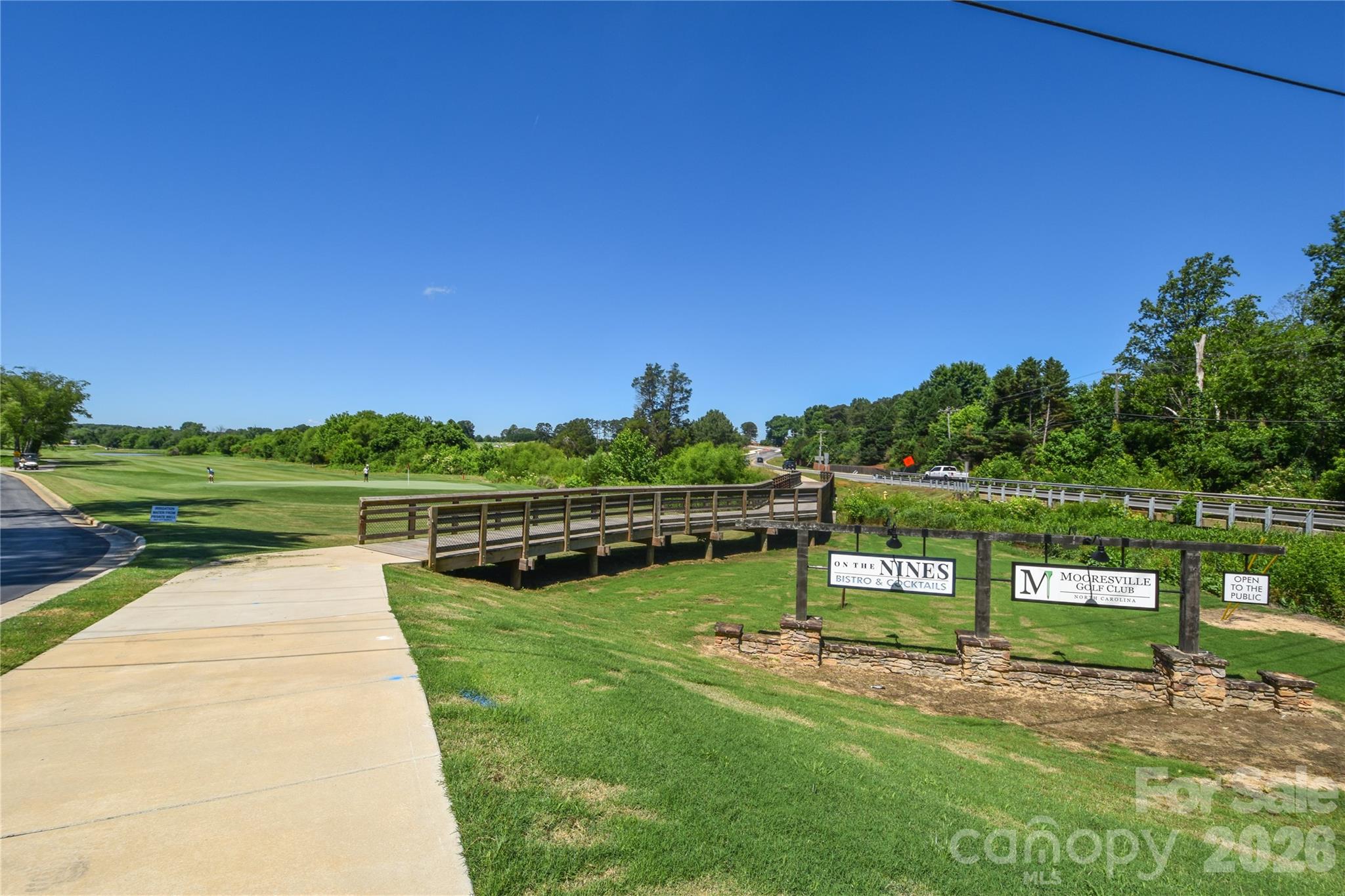 345 W Lowrance Avenue Property Photo 35