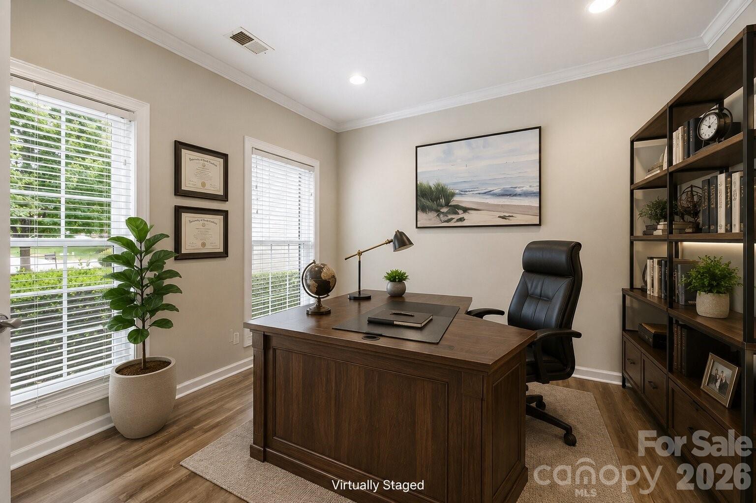 16106 Cloverleaf Court Property Photo 4