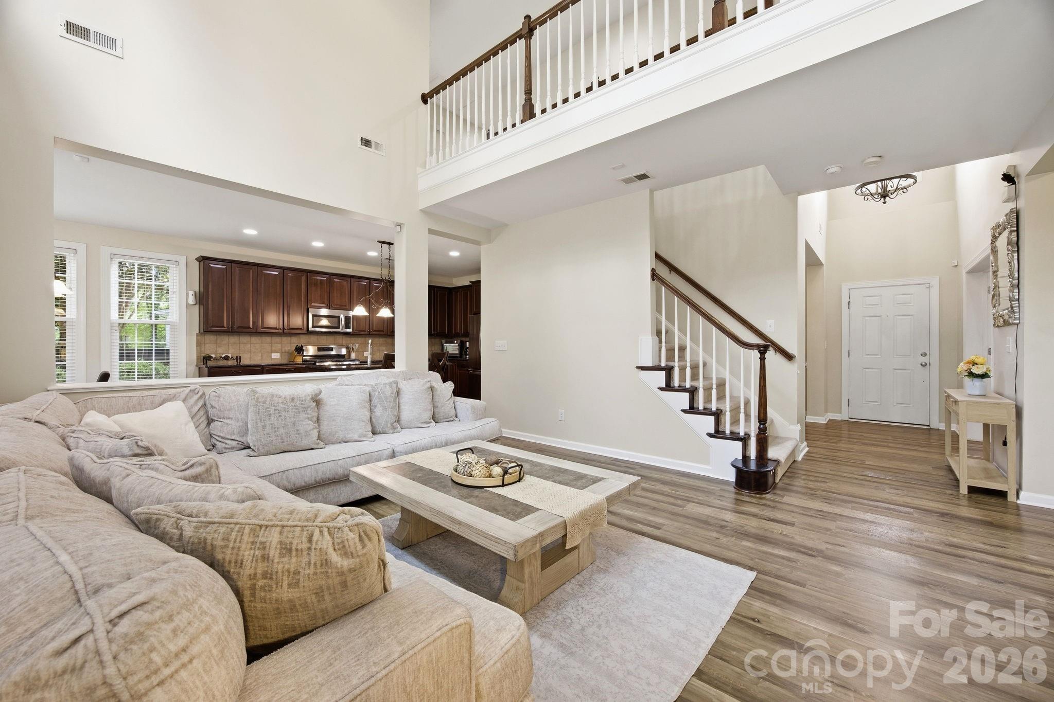16106 Cloverleaf Court Property Photo 10