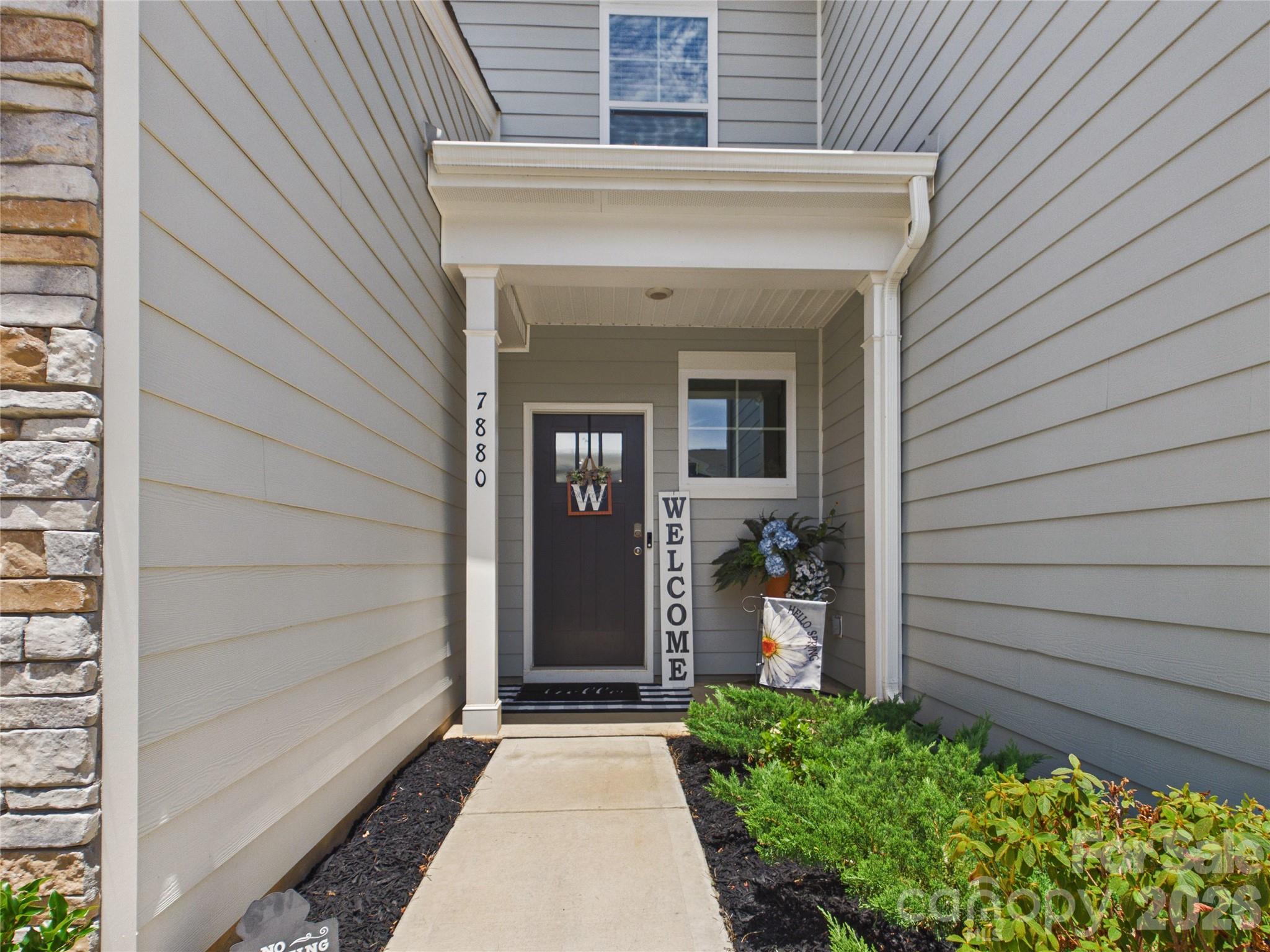 7880 Iron Road Property Photo 2