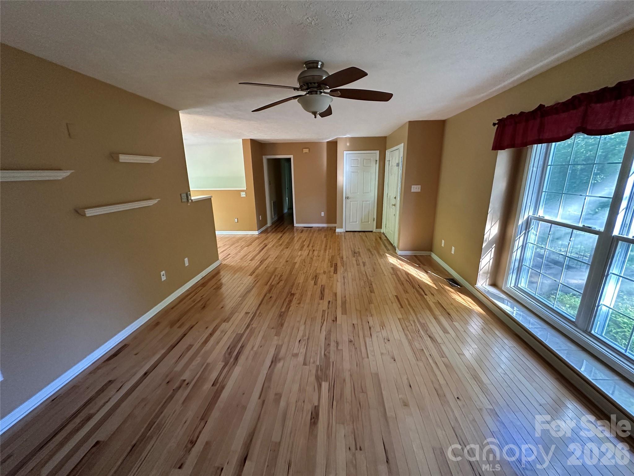 126 Ridgeline Road Property Photo 8