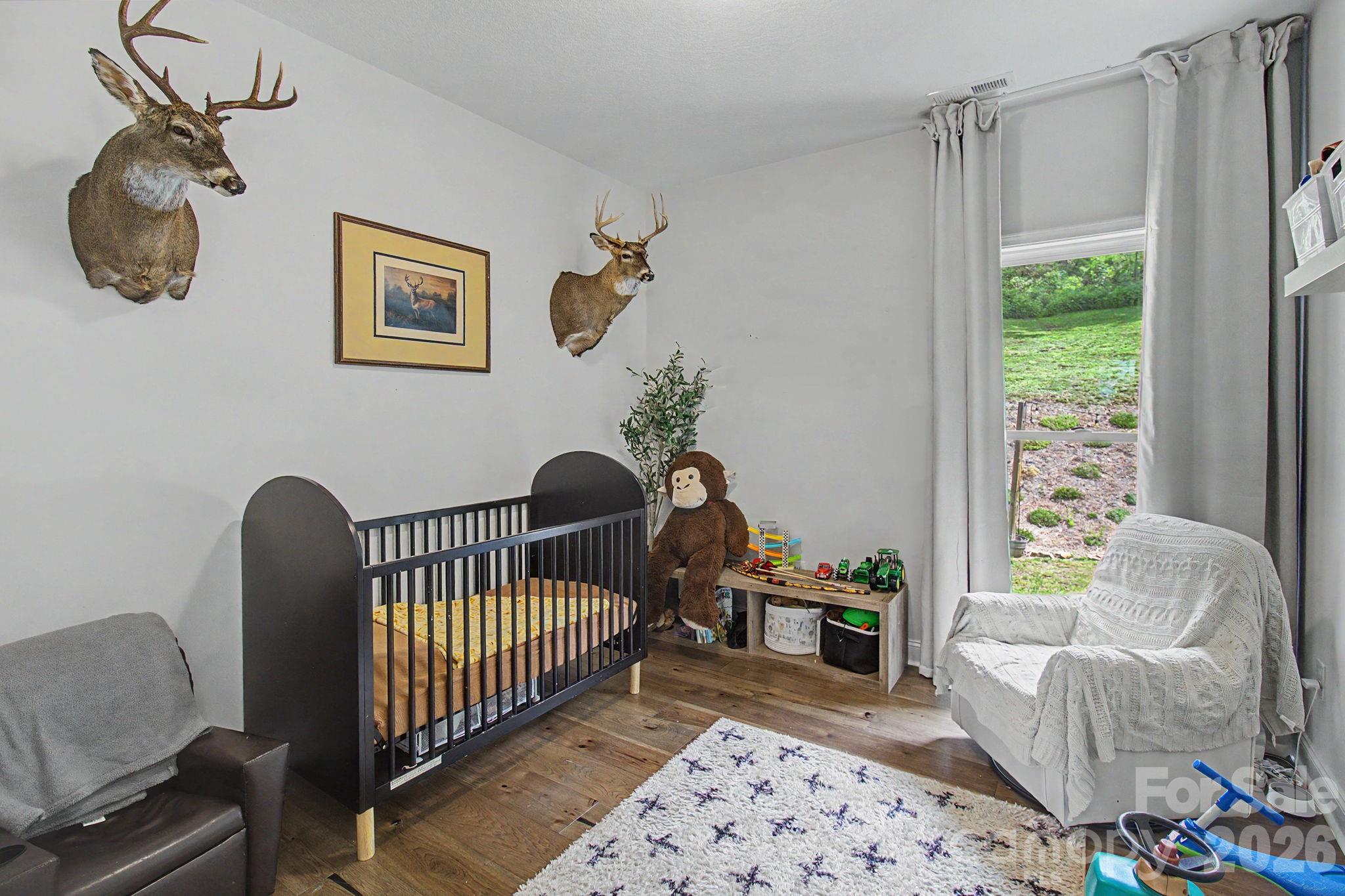 300 Green Meadow Lane Property Photo 23