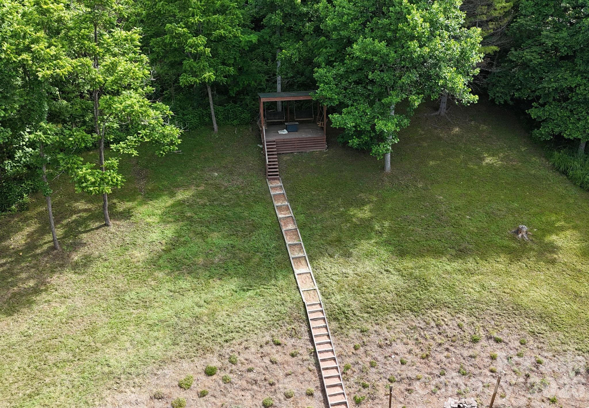 300 Green Meadow Lane Property Photo 41
