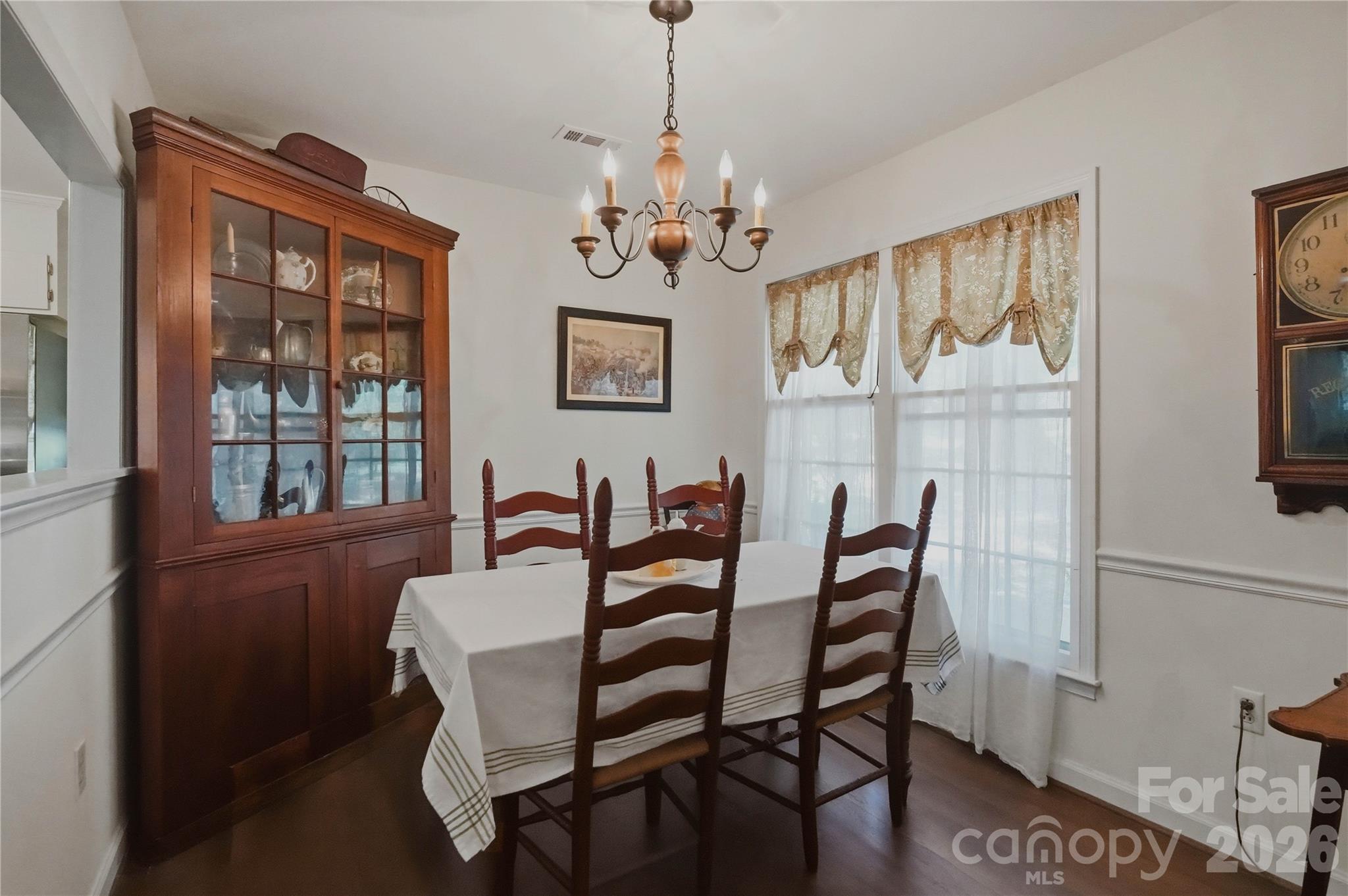 7626 Winterset Drive Property Photo 8