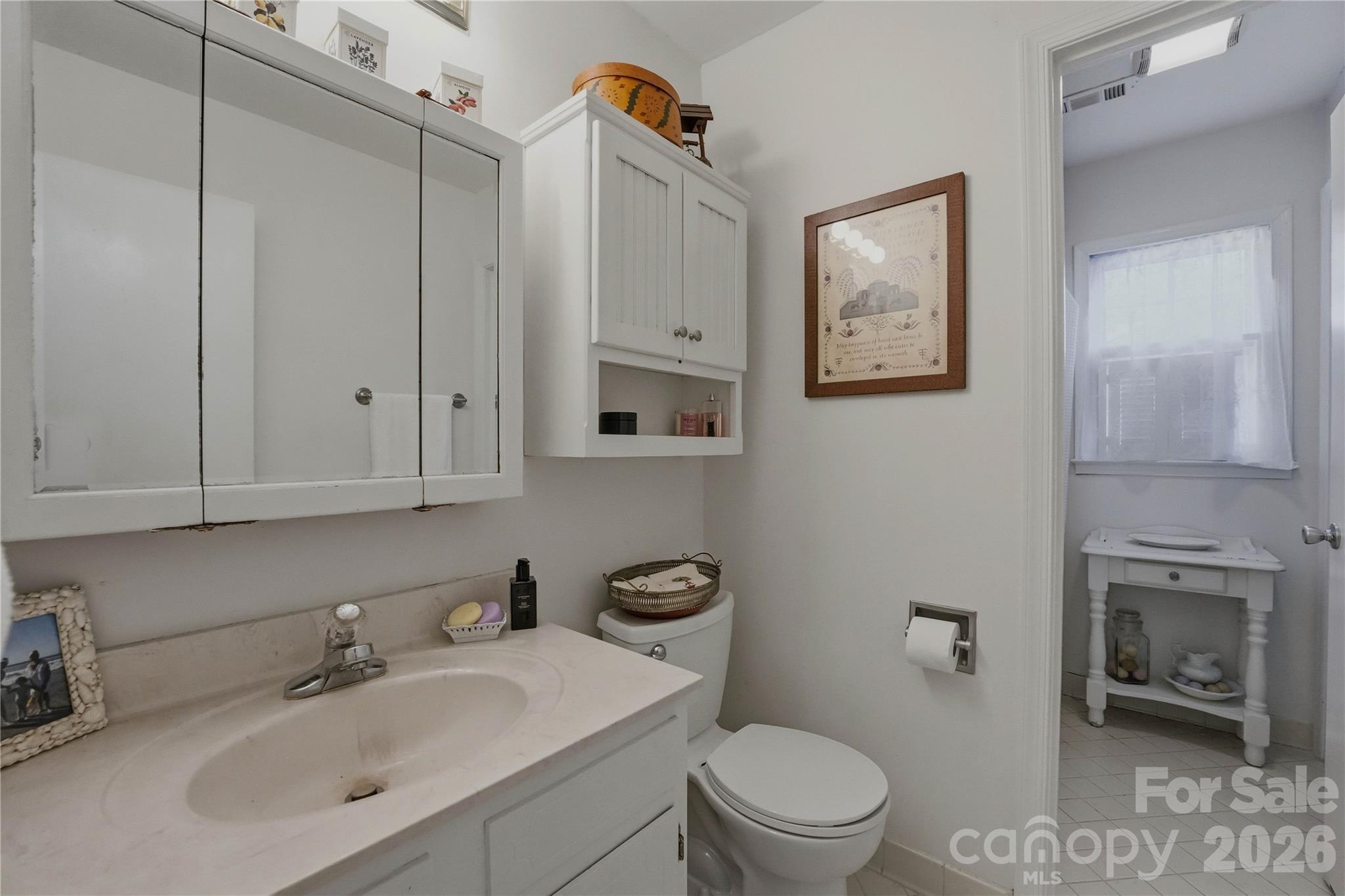 7626 Winterset Drive Property Photo 17