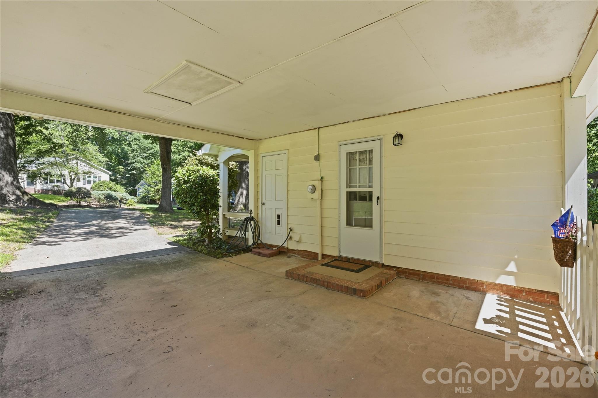 7626 Winterset Drive Property Photo 26
