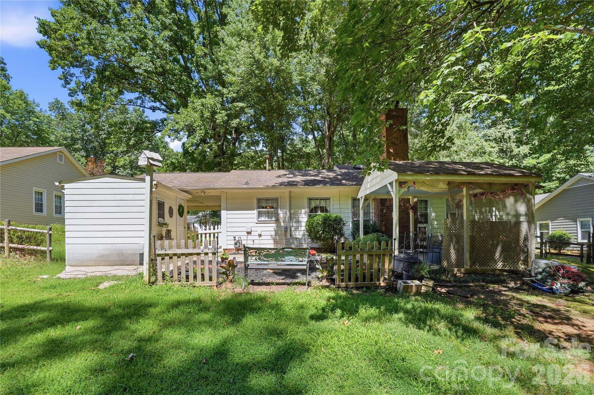 7626 Winterset Drive Property Photo 29