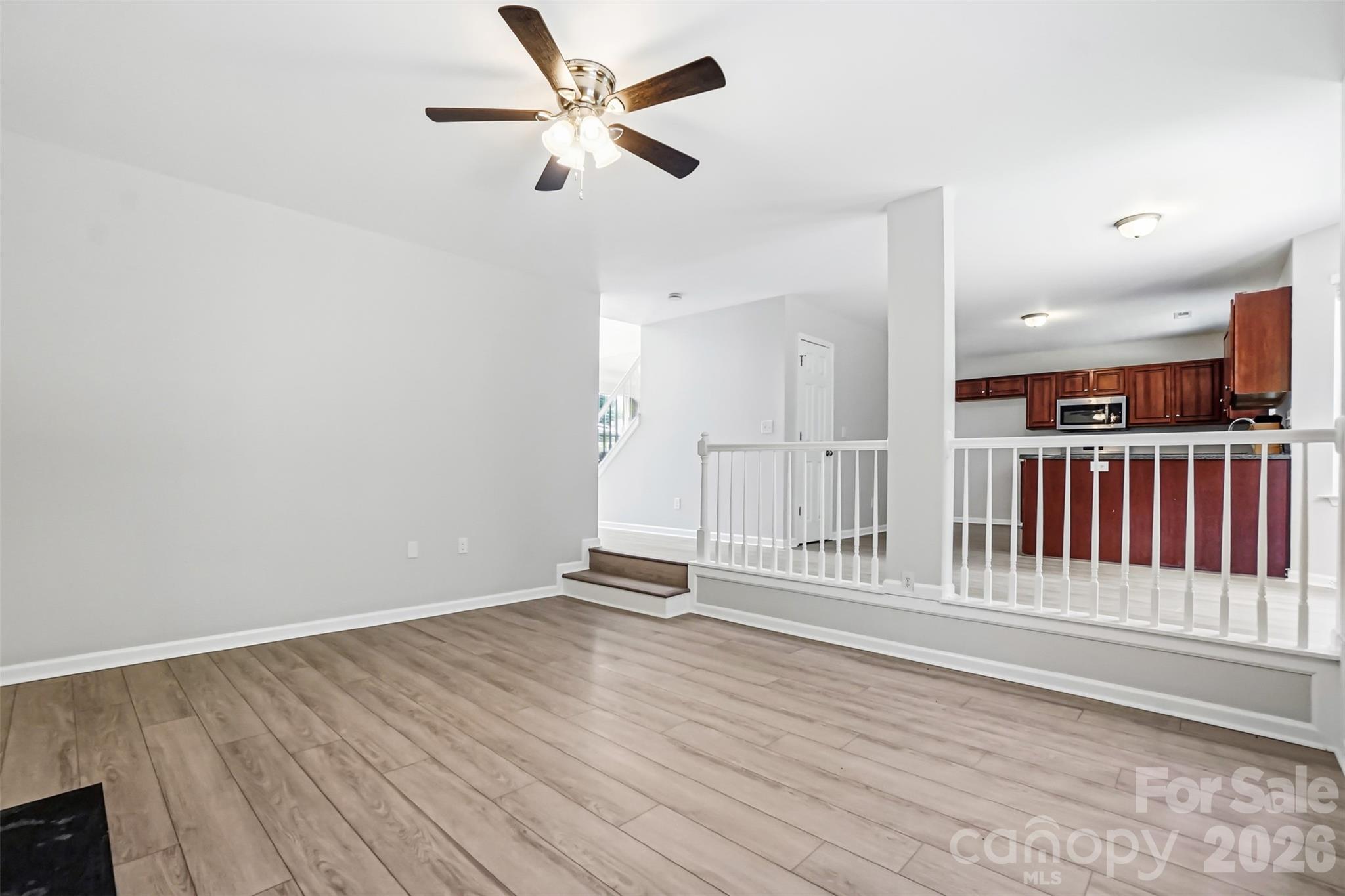 5012 Eagle Creek Drive Property Photo 7