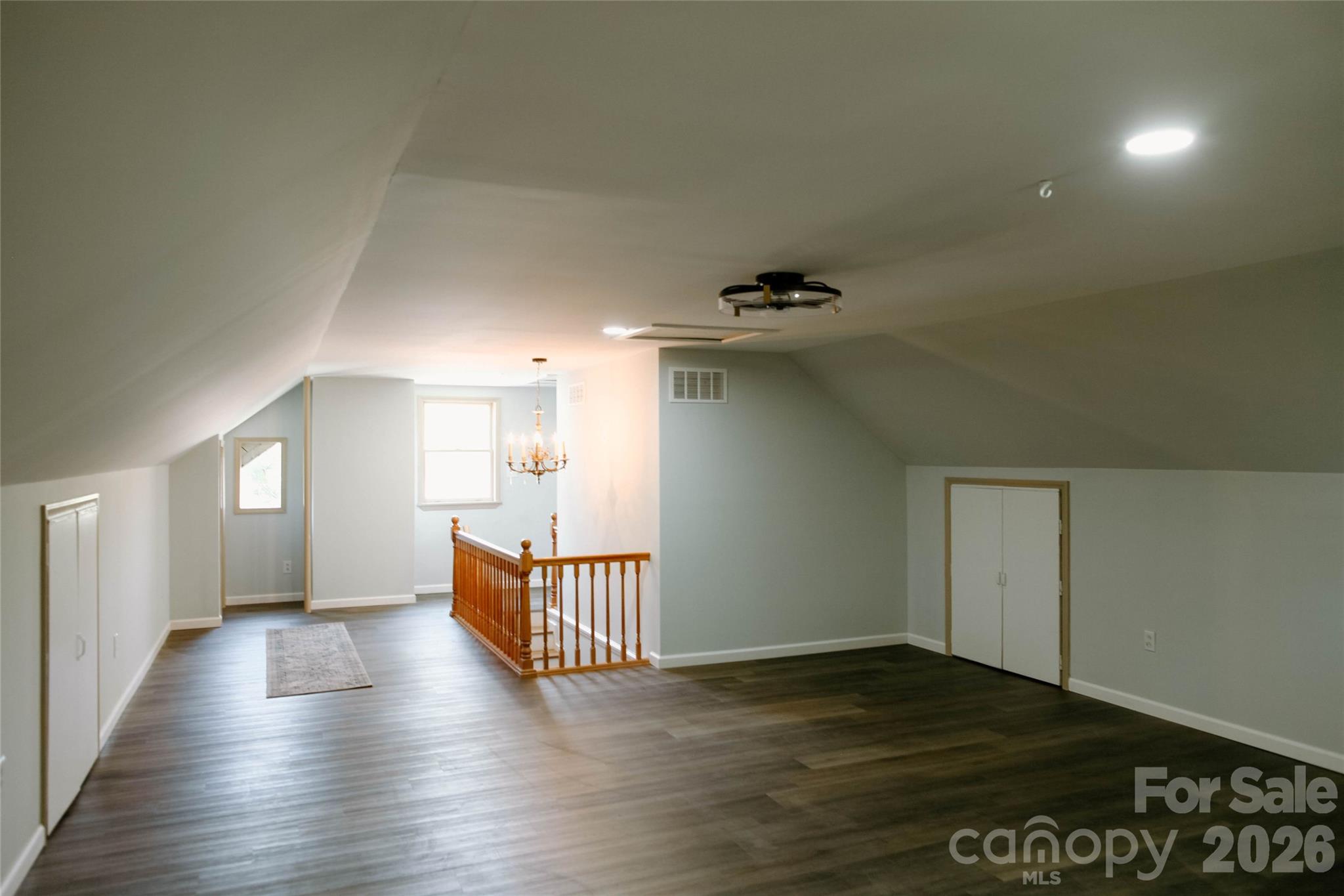 135 Beech Street Property Photo 24