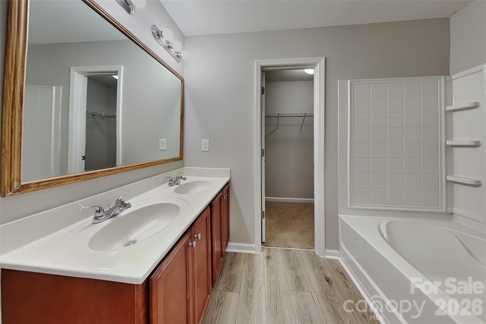 5505 Lee Marie Lane Property Photo 10