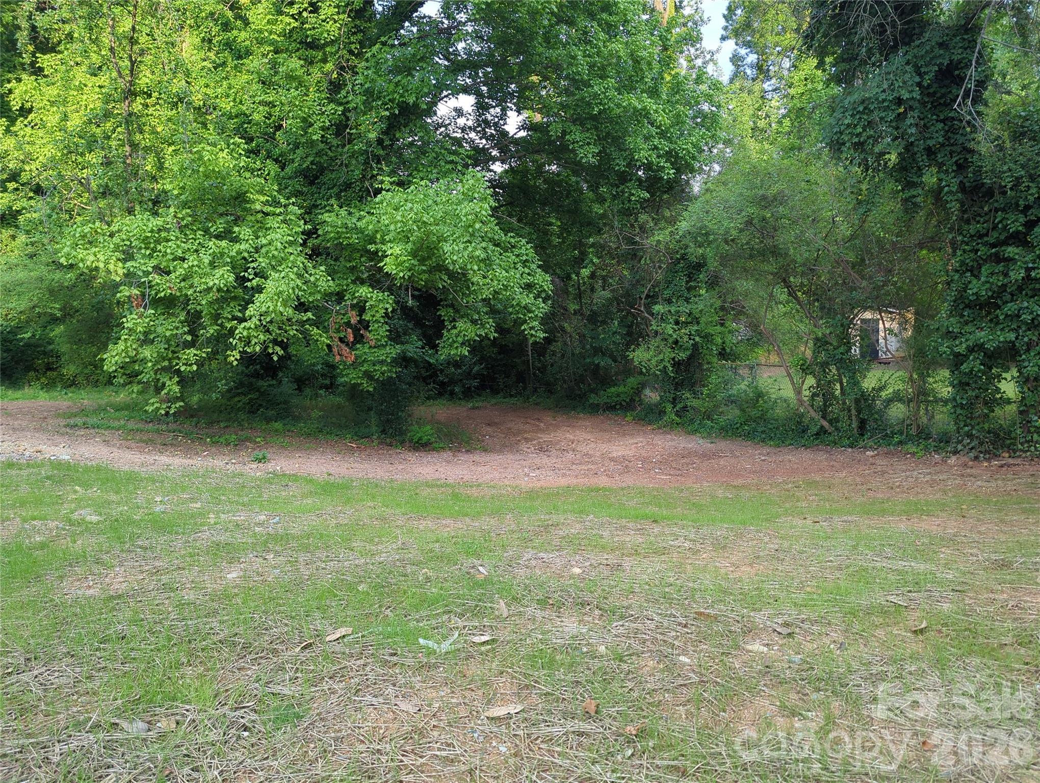 2335 Orton Street Property Photo 2