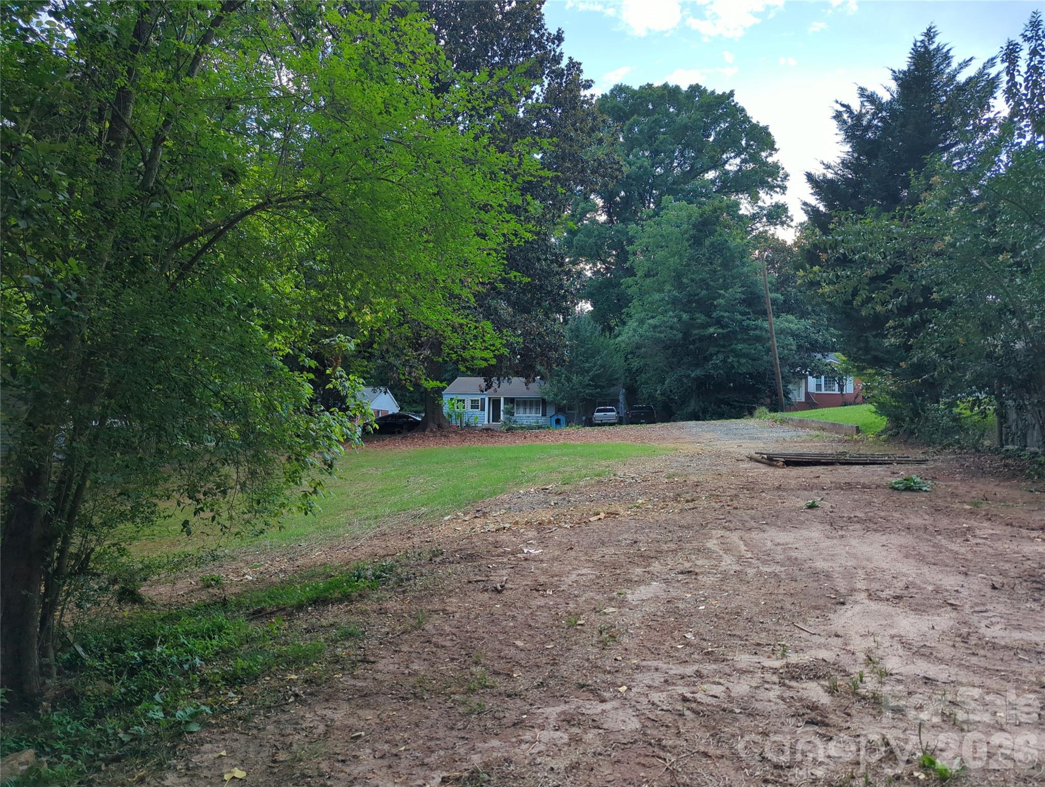 2335 Orton Street Property Photo 7