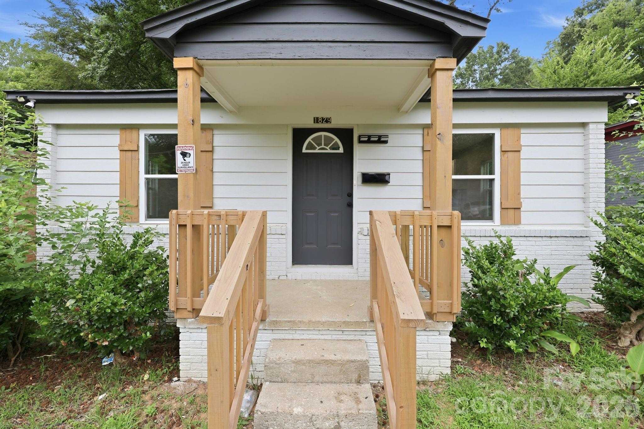1829 Taylor Avenue Property Photo 1